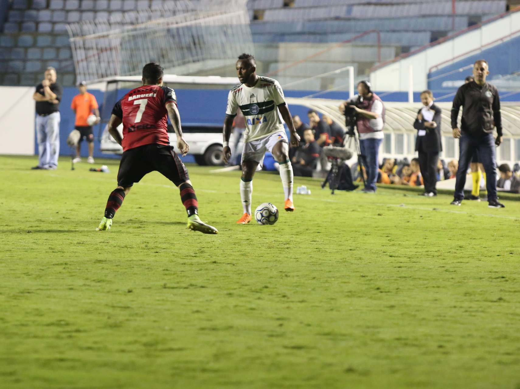 Em busca dos tr�s pontos