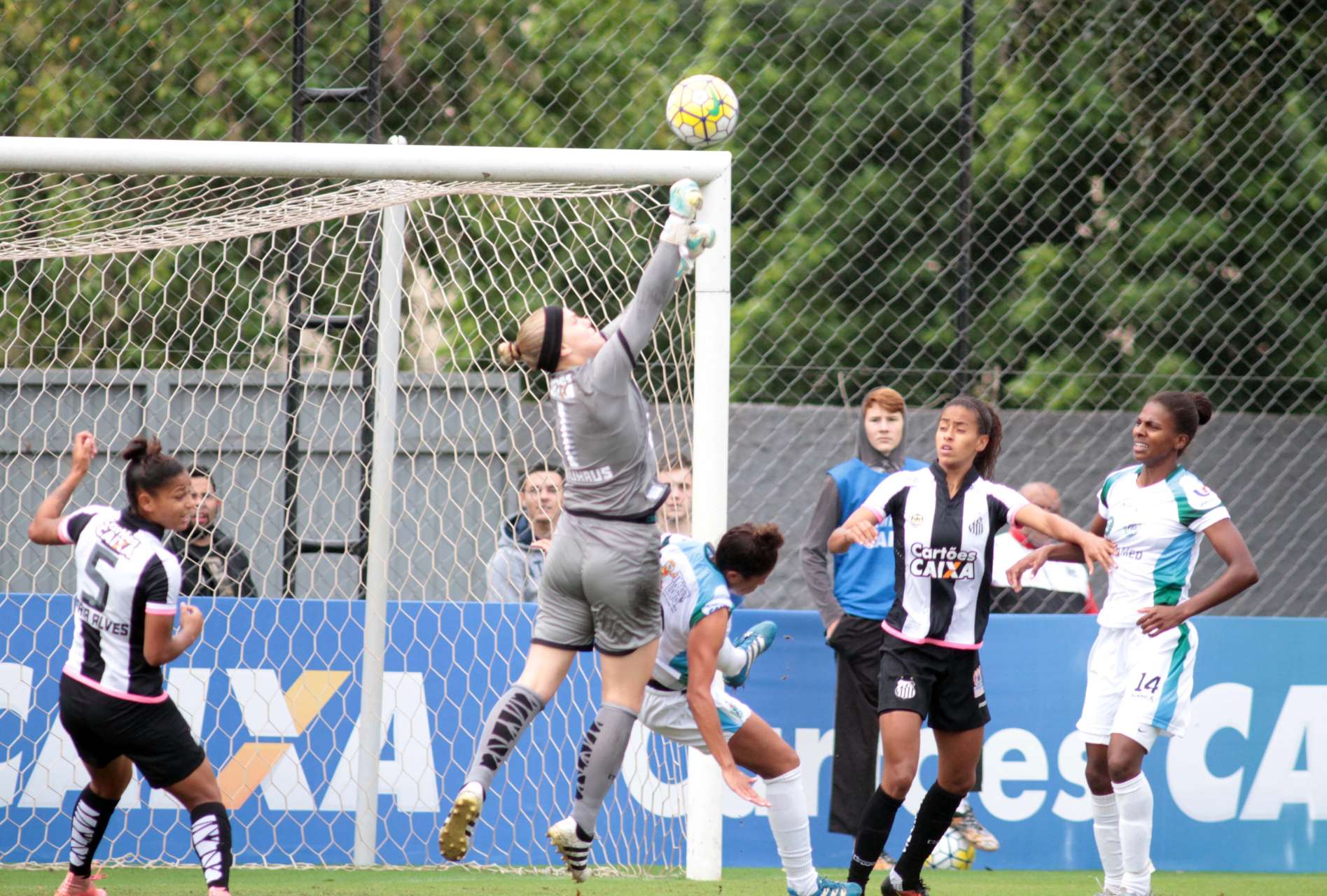 Foz Cataratas/Coritiba enfrenta o Santos