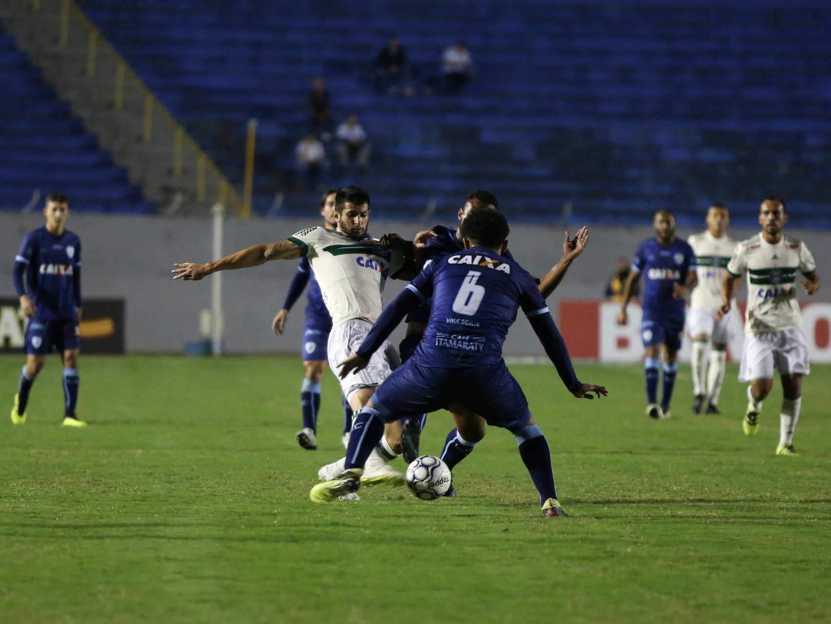 Rev�s amargo
