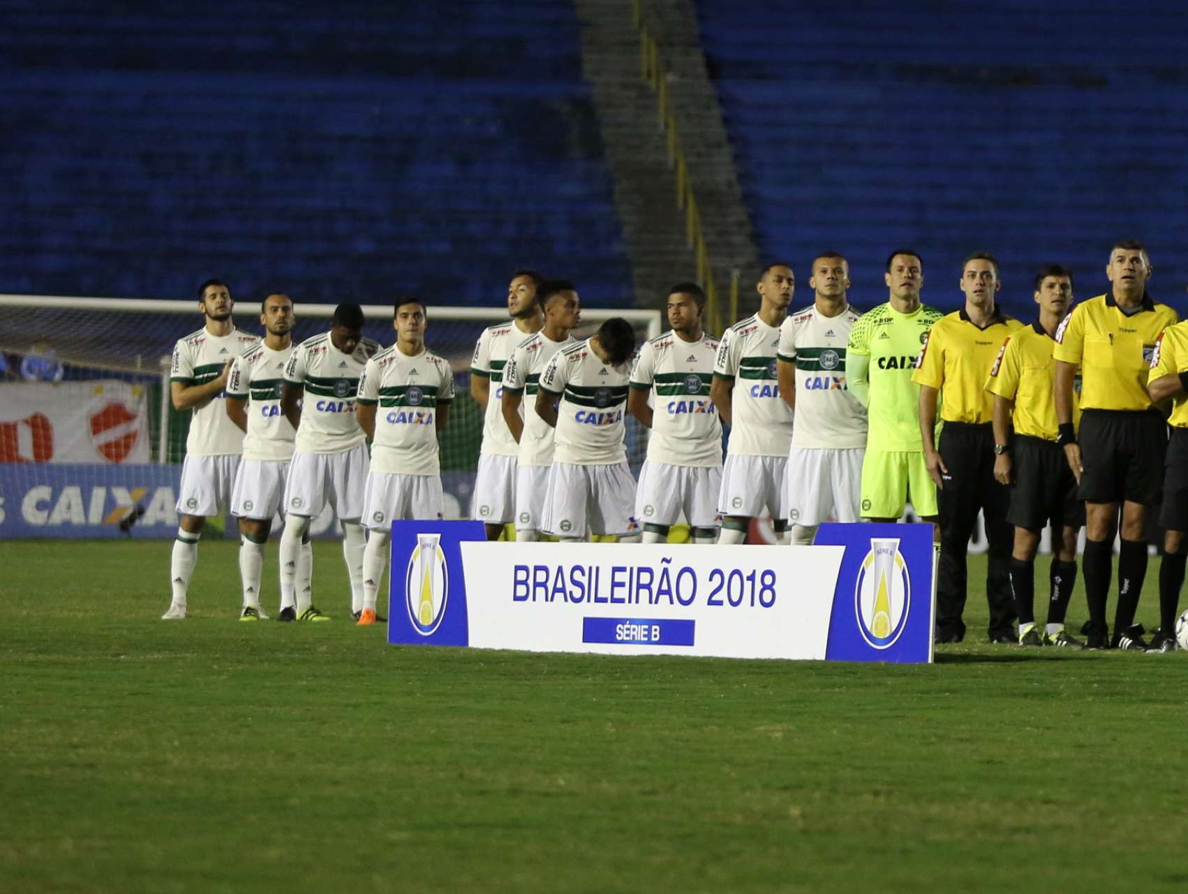 D� notas aos atletas