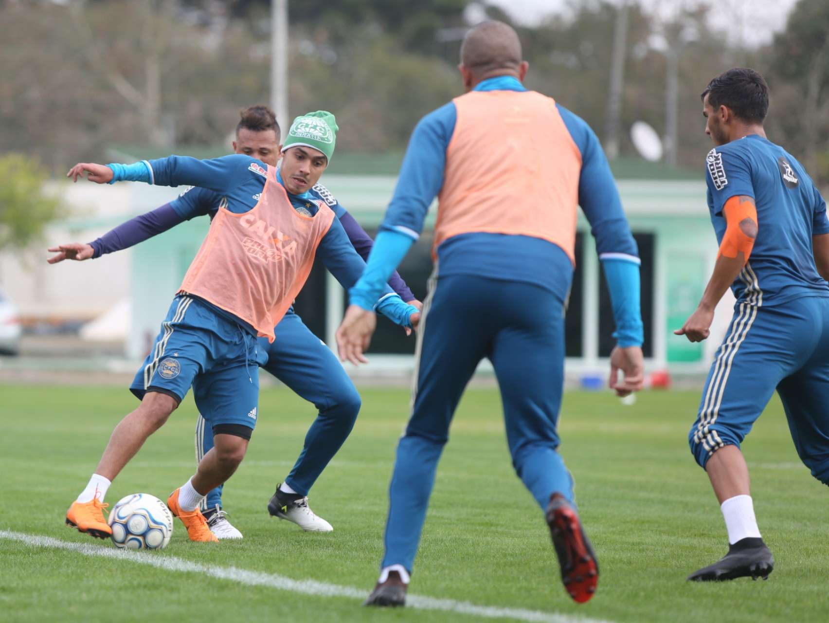 Coxa abre semana de trabalhos