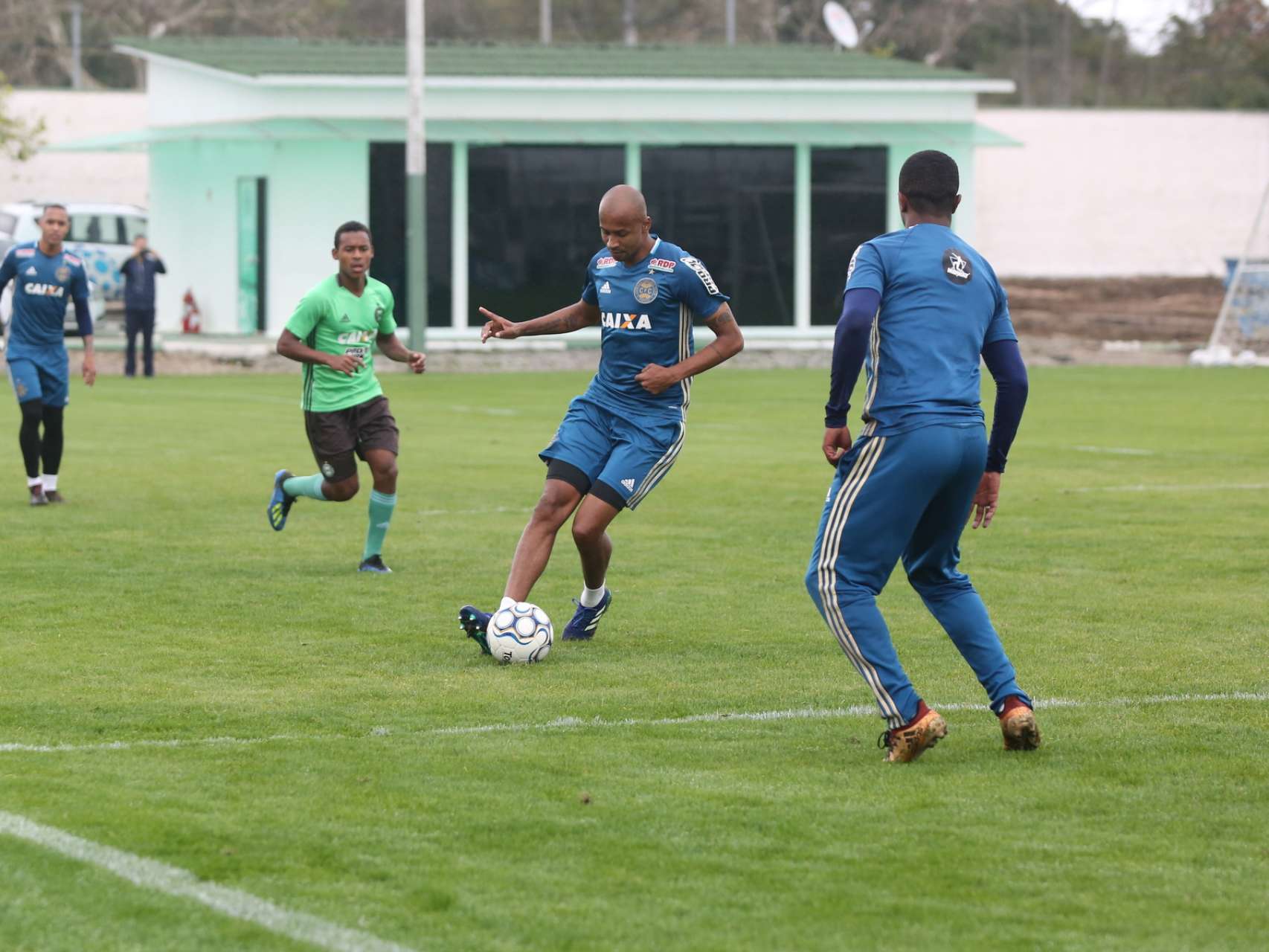 Fotos: manh� de trabalho