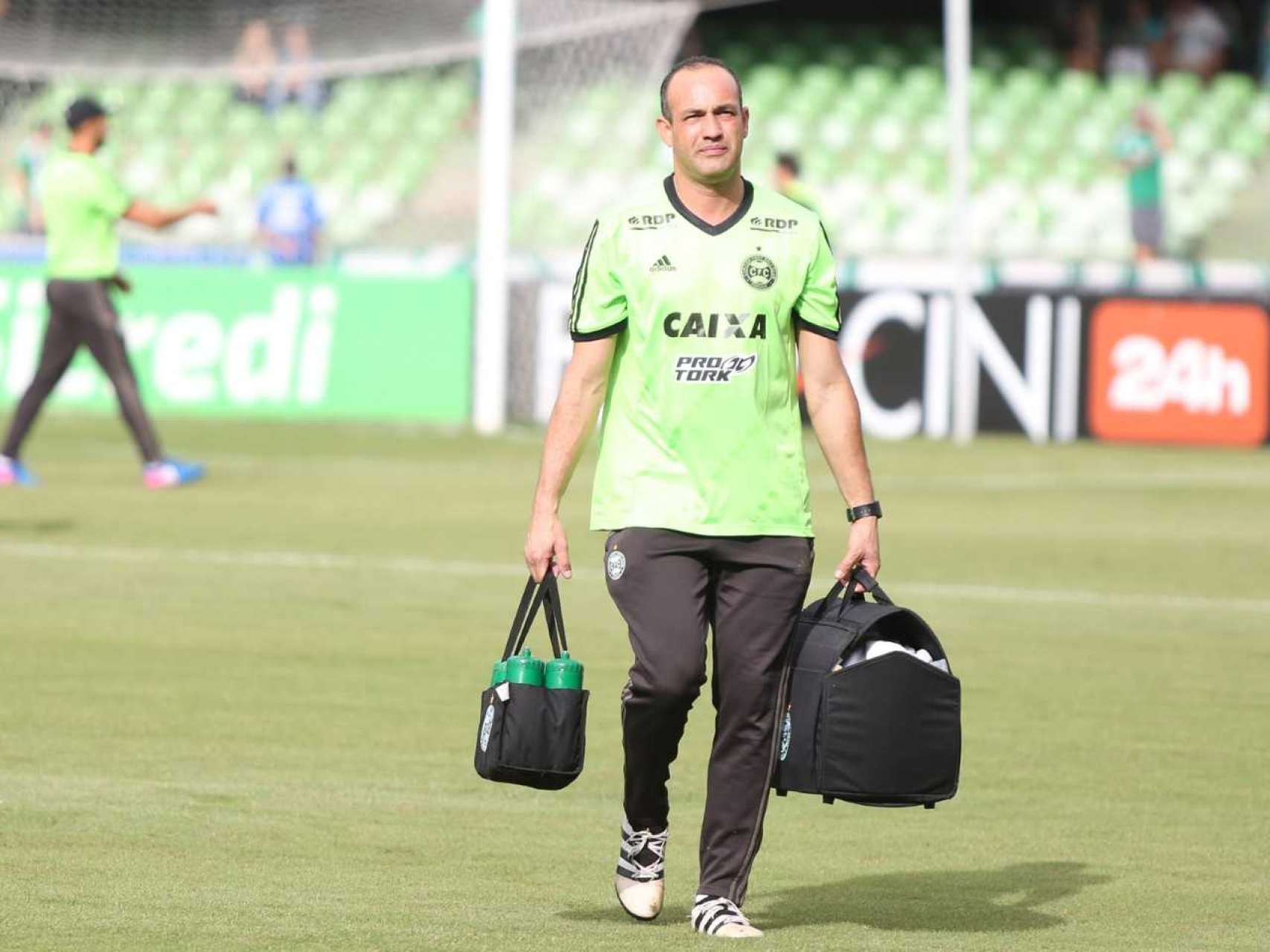 Massagista do Coxa � convocado pela CBF