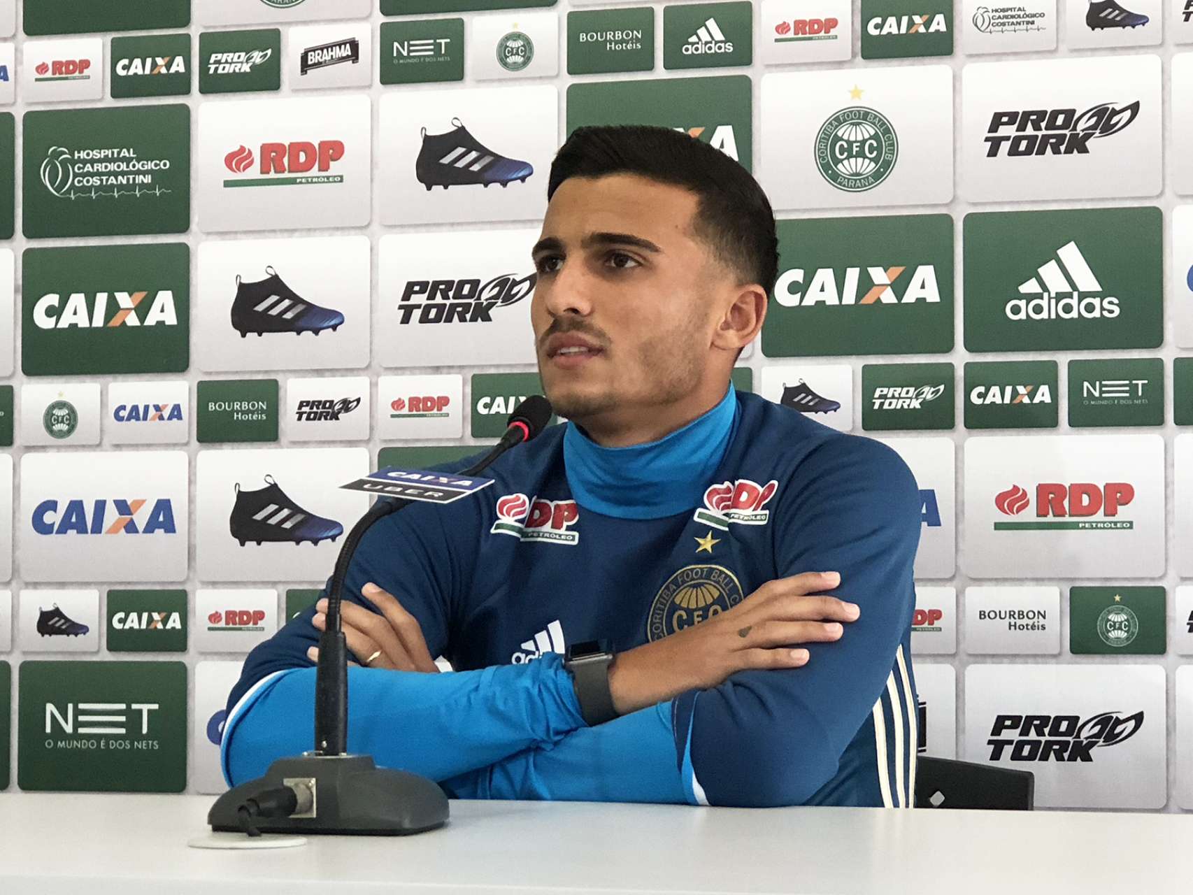 De olho no objetivo principal