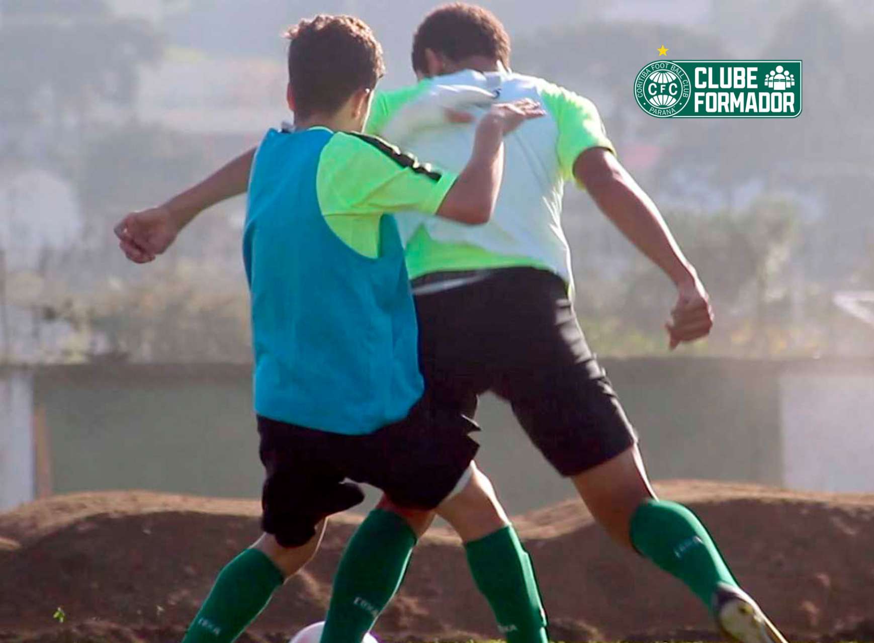 Sub-11 participa de competi��o em Leme