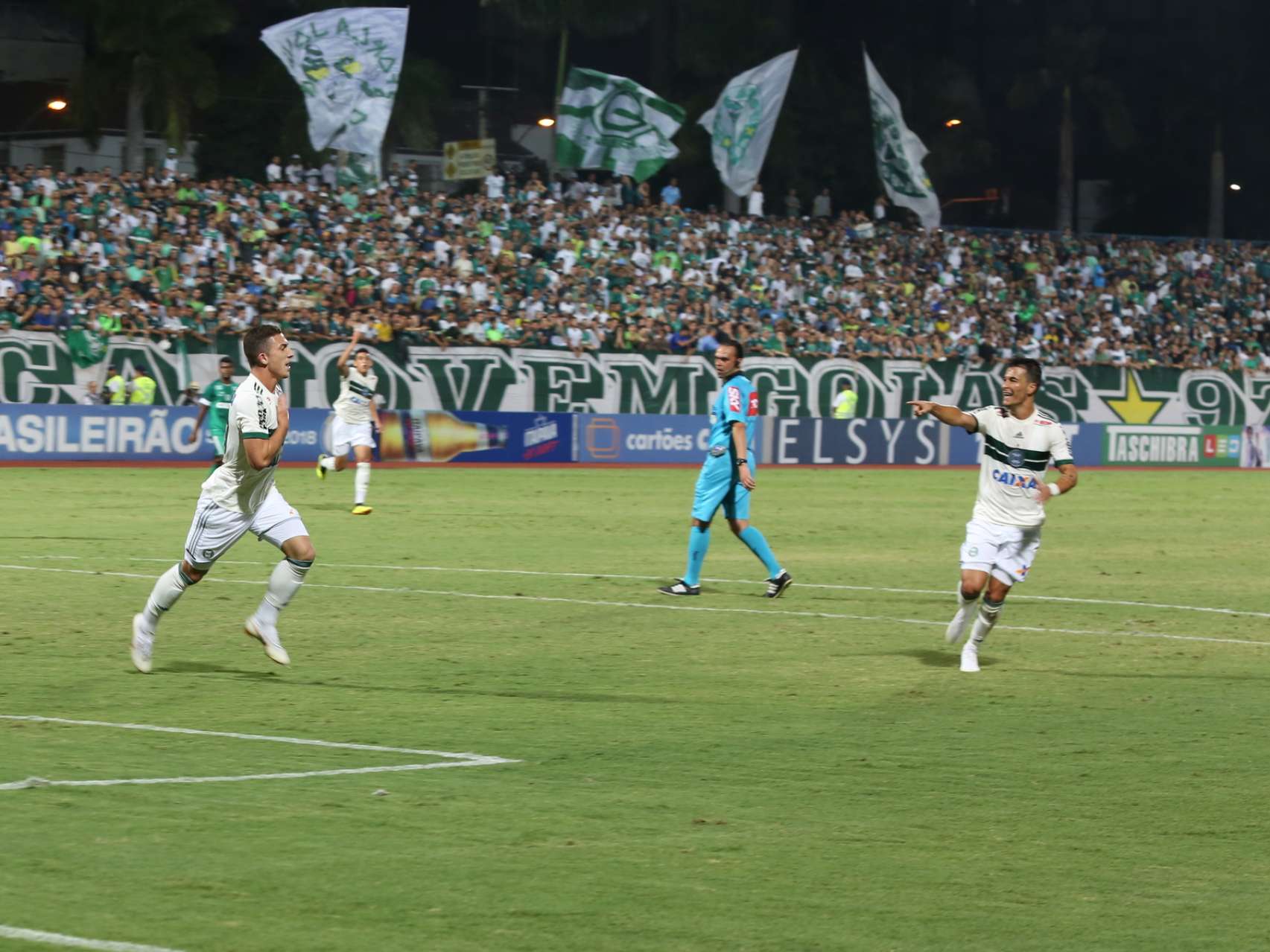 Primeiro gol de Nathan