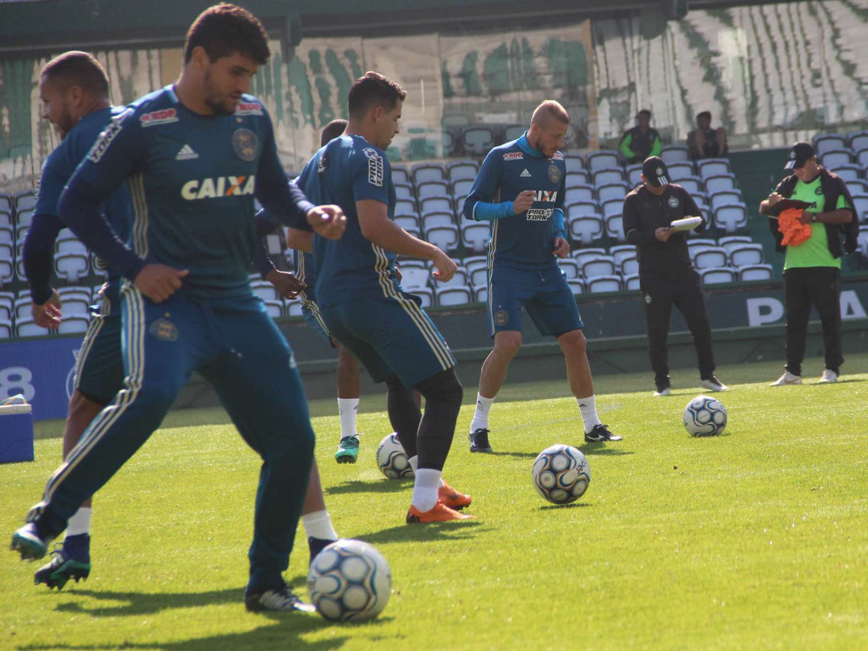 Coxa finaliza prepara��o para duelo diante da Ponte