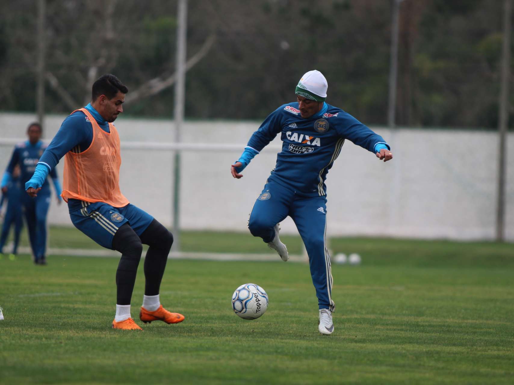 Galeria Coxa: treino no CT