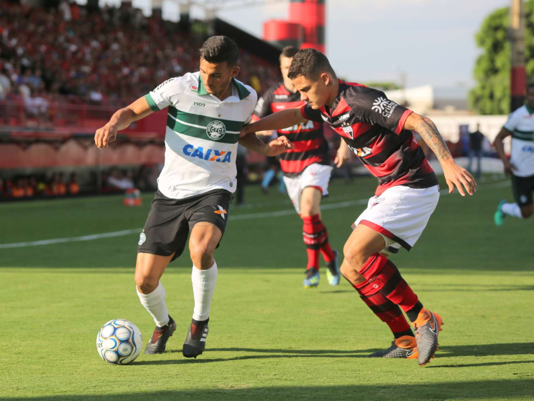Rev�s fora de casa