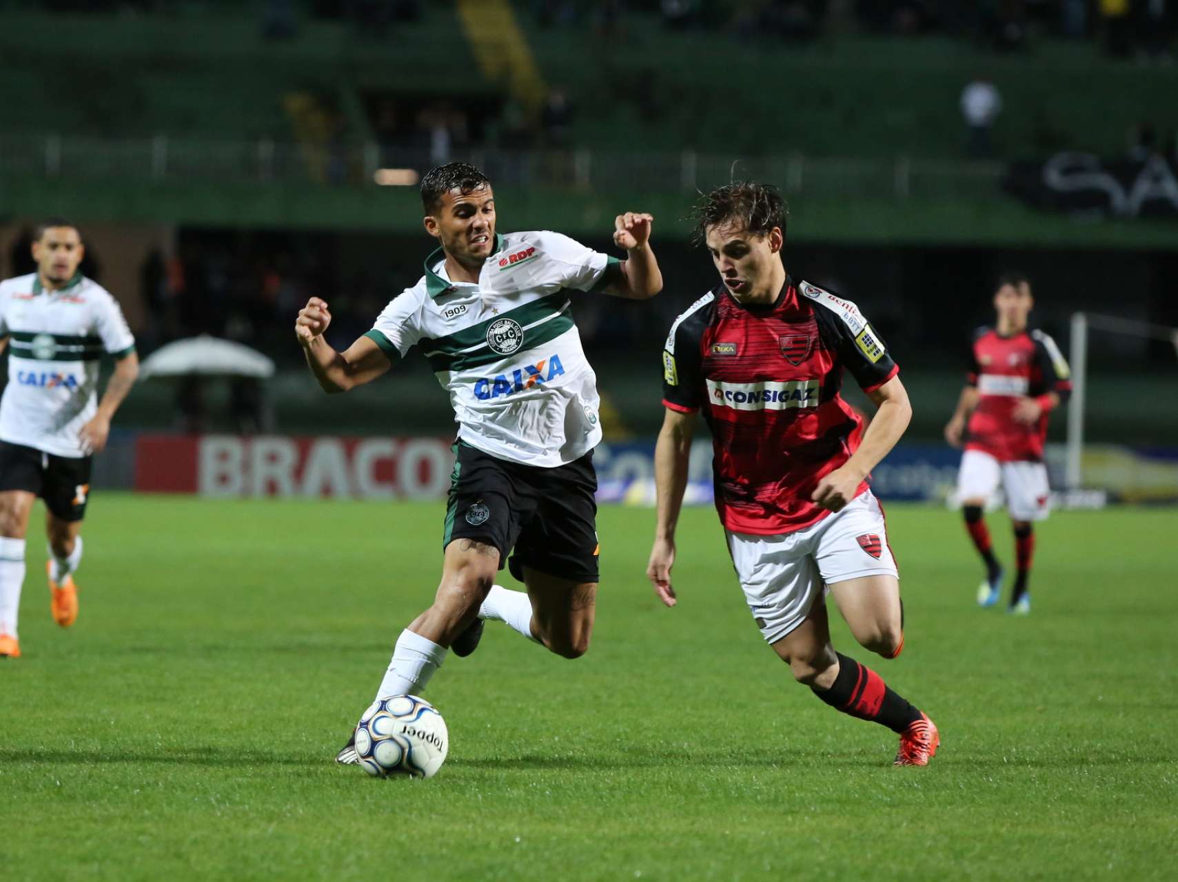 Coxa sofre derrota no Couto