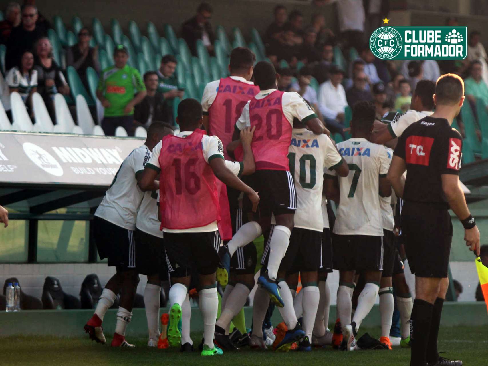 Coxa vence no Brasileiro Sub-20