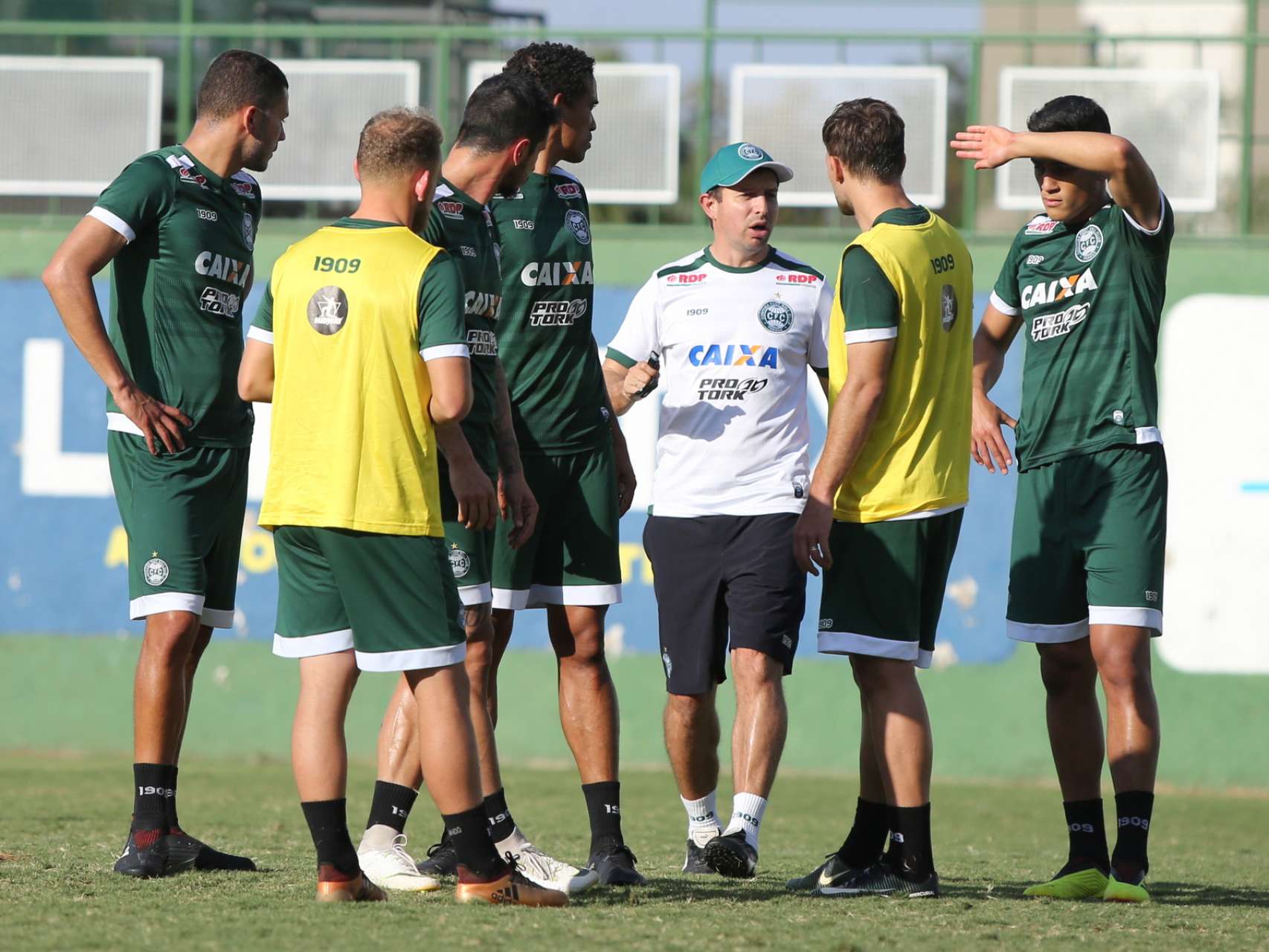Galeria: treino em Goi�nia