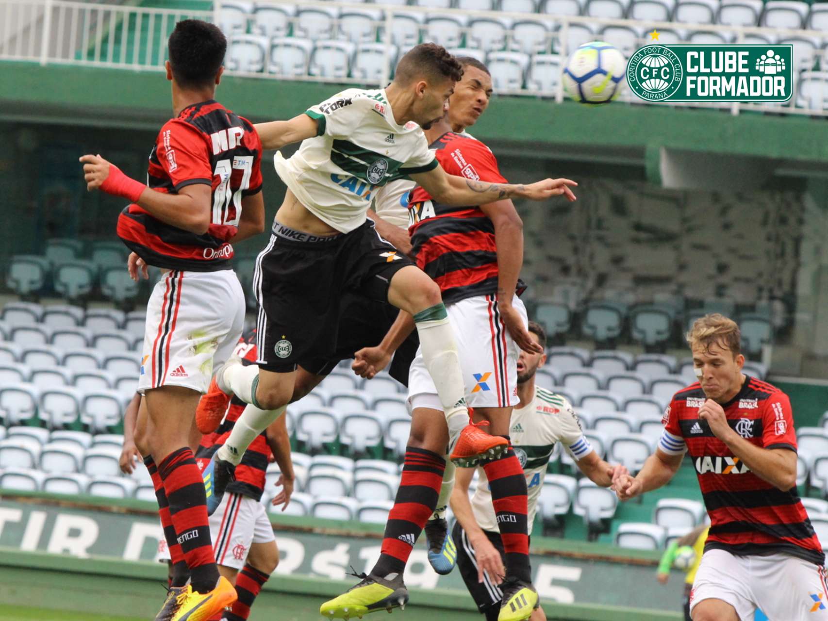 Coxa sofre rev�s no Brasileiro Sub-20