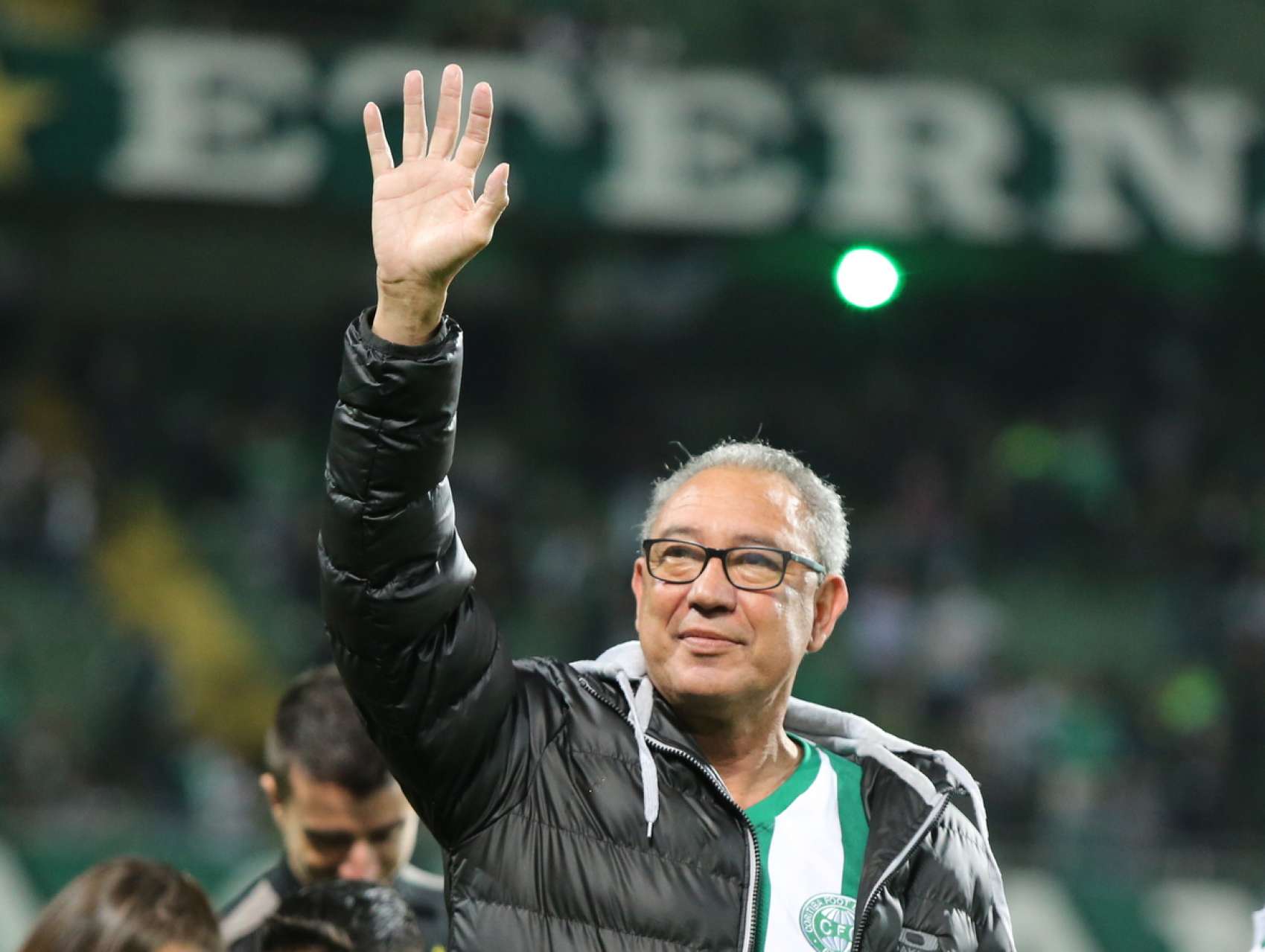 Coritiba homenageia Tost�o 