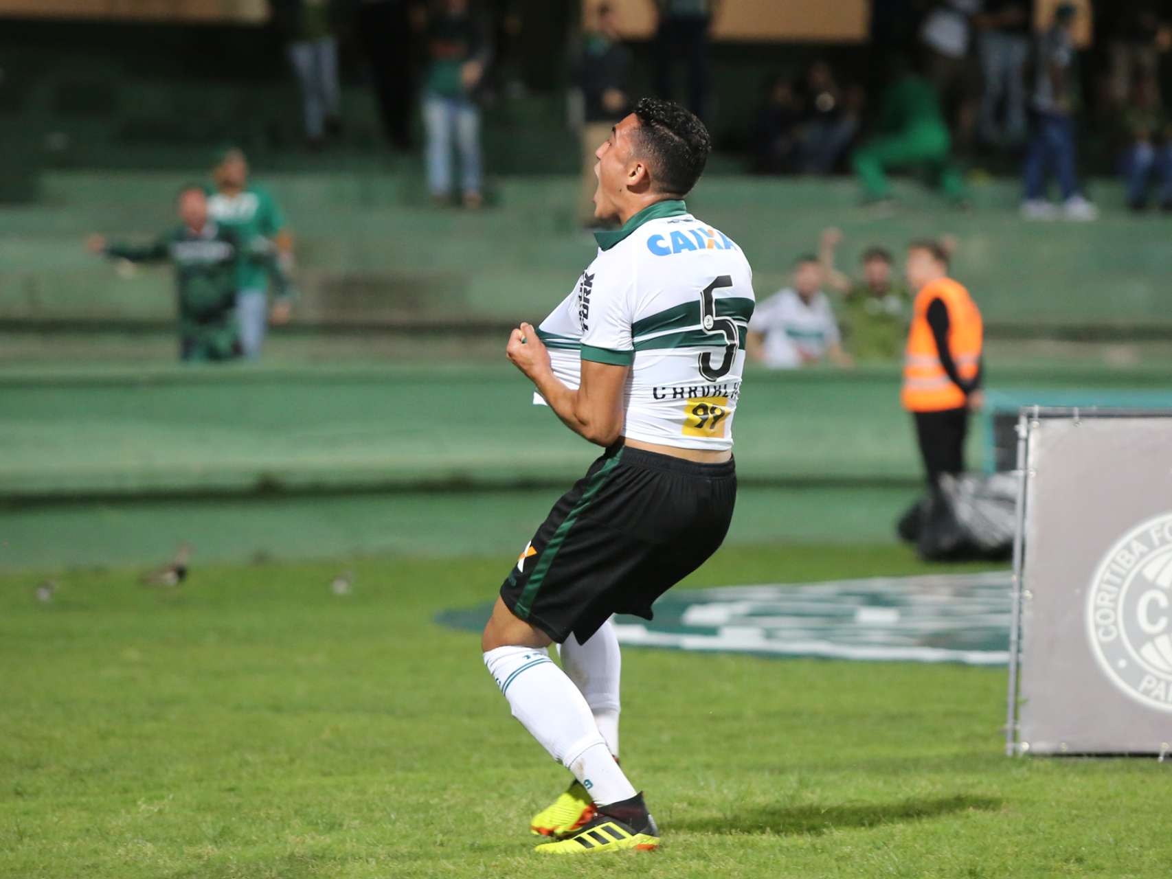 Primeiro gol de Carvalho