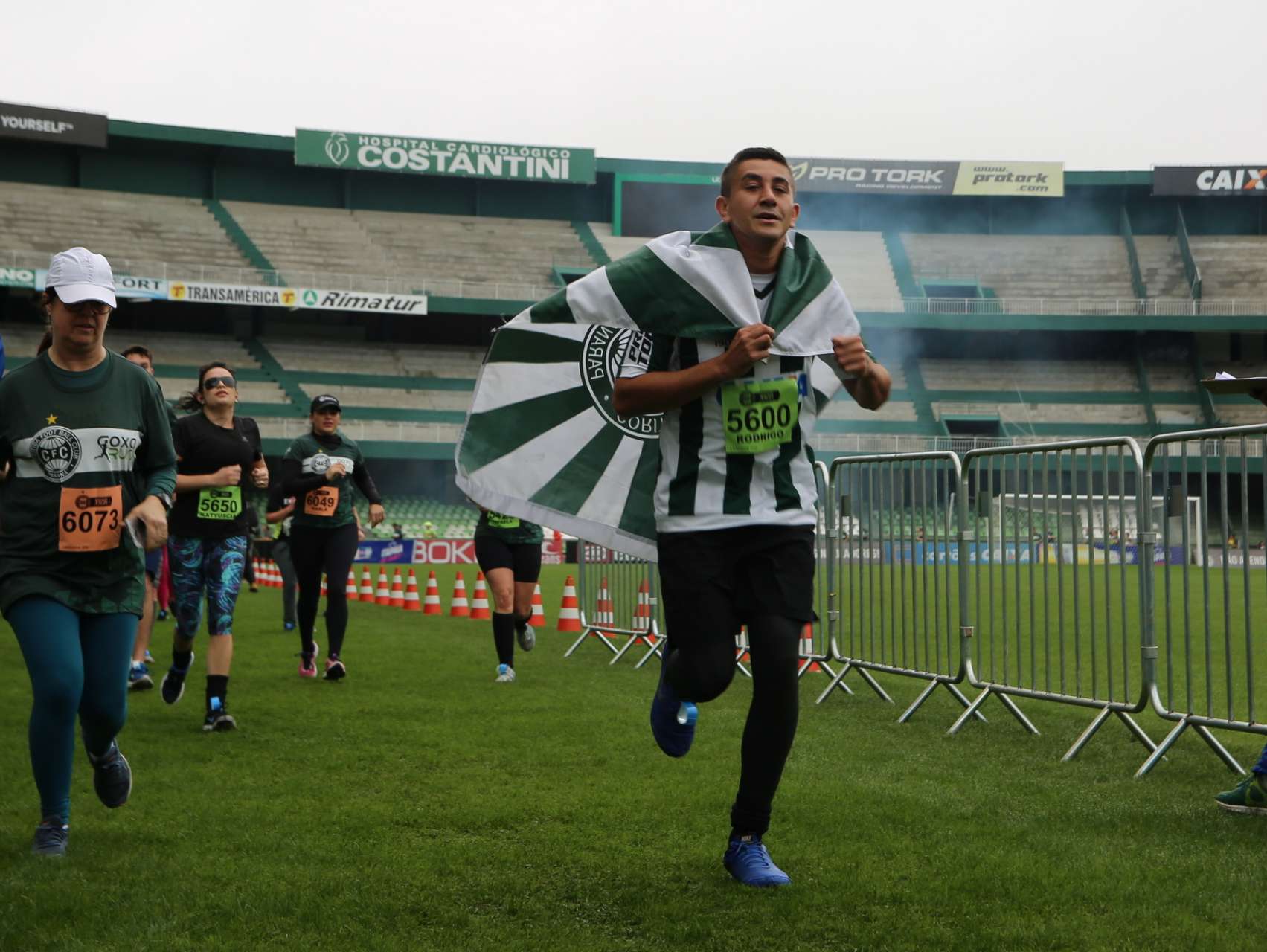 Confira fotos da Coxa Run