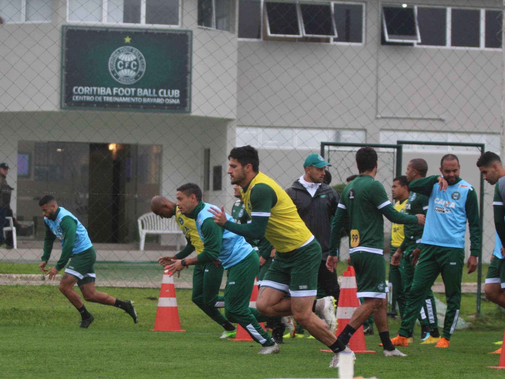 Coxa pronto para pegar o CSA