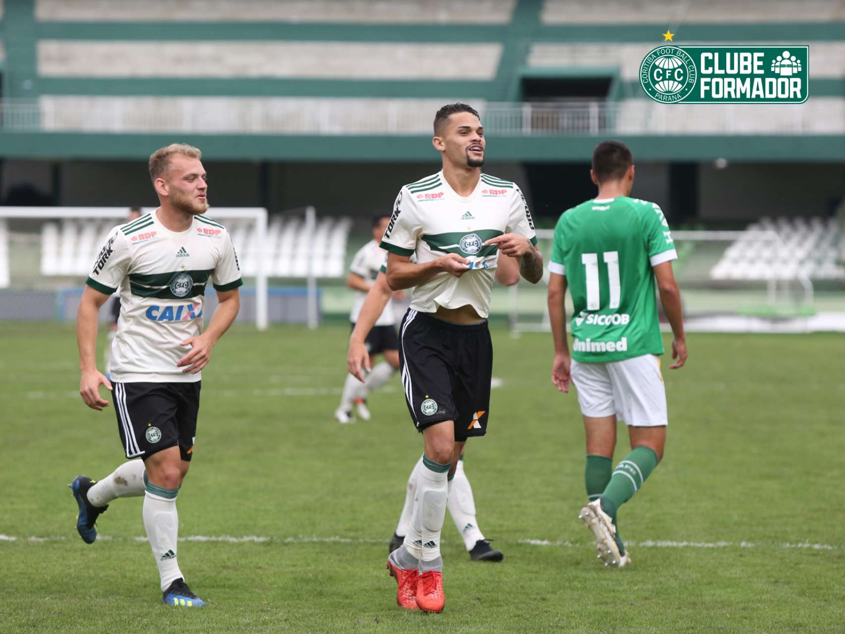 Coxa � semifinalista do BR de Aspirantes