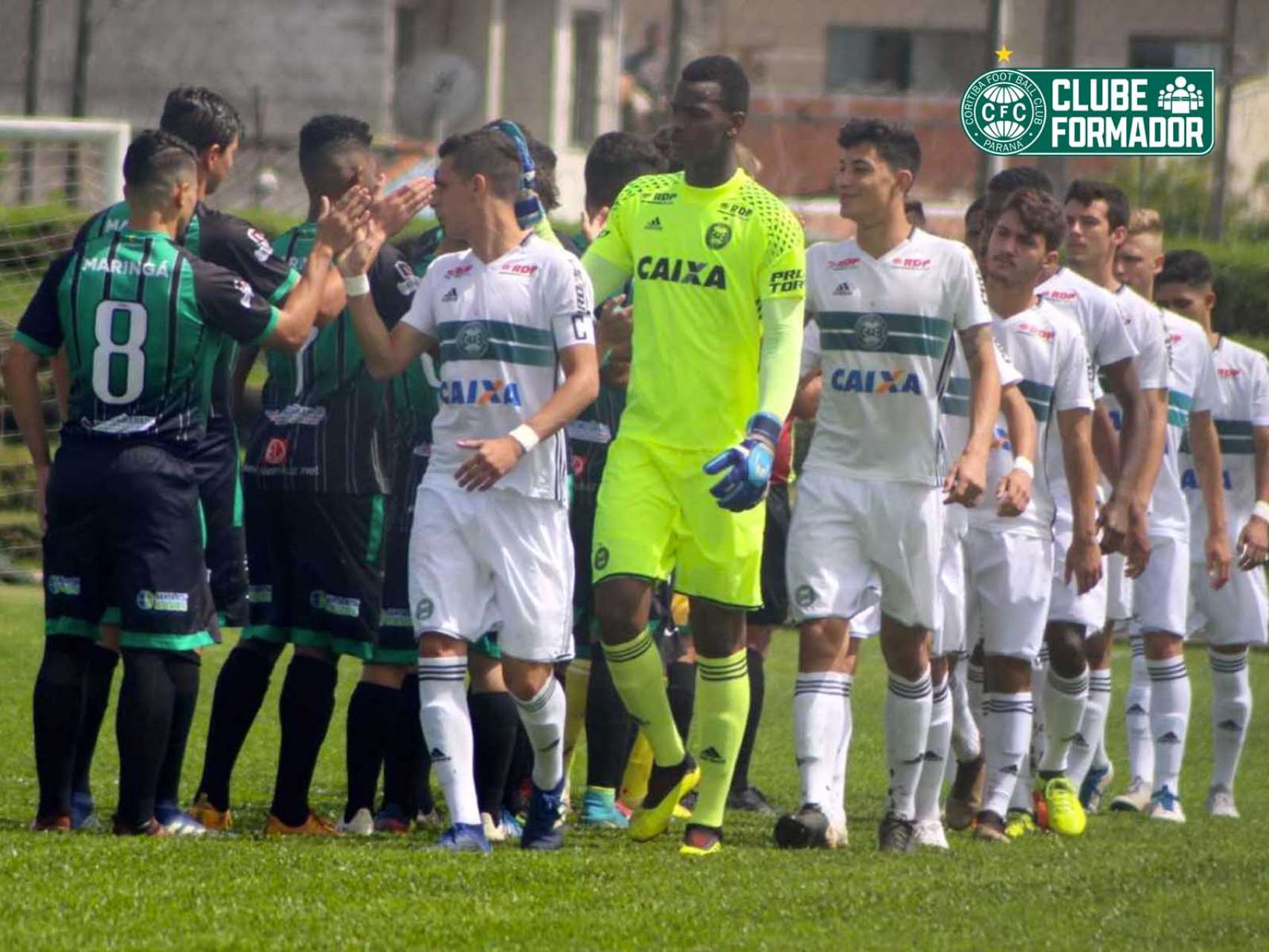 Coxa Sub-17 sofre rev�s; Sub-15 conhece advers�rio da semi