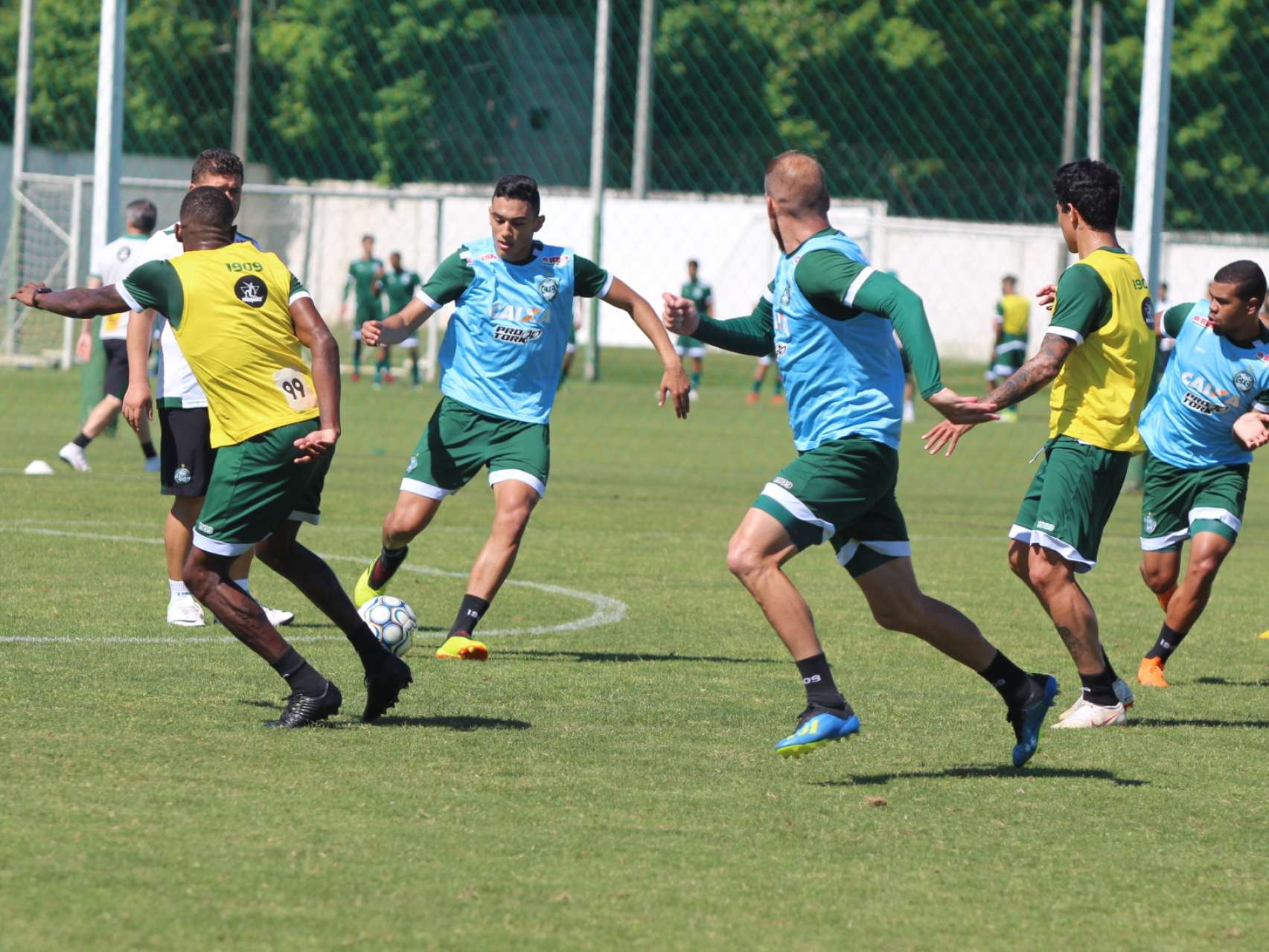 Coxa faz atividade nesta sexta-feira