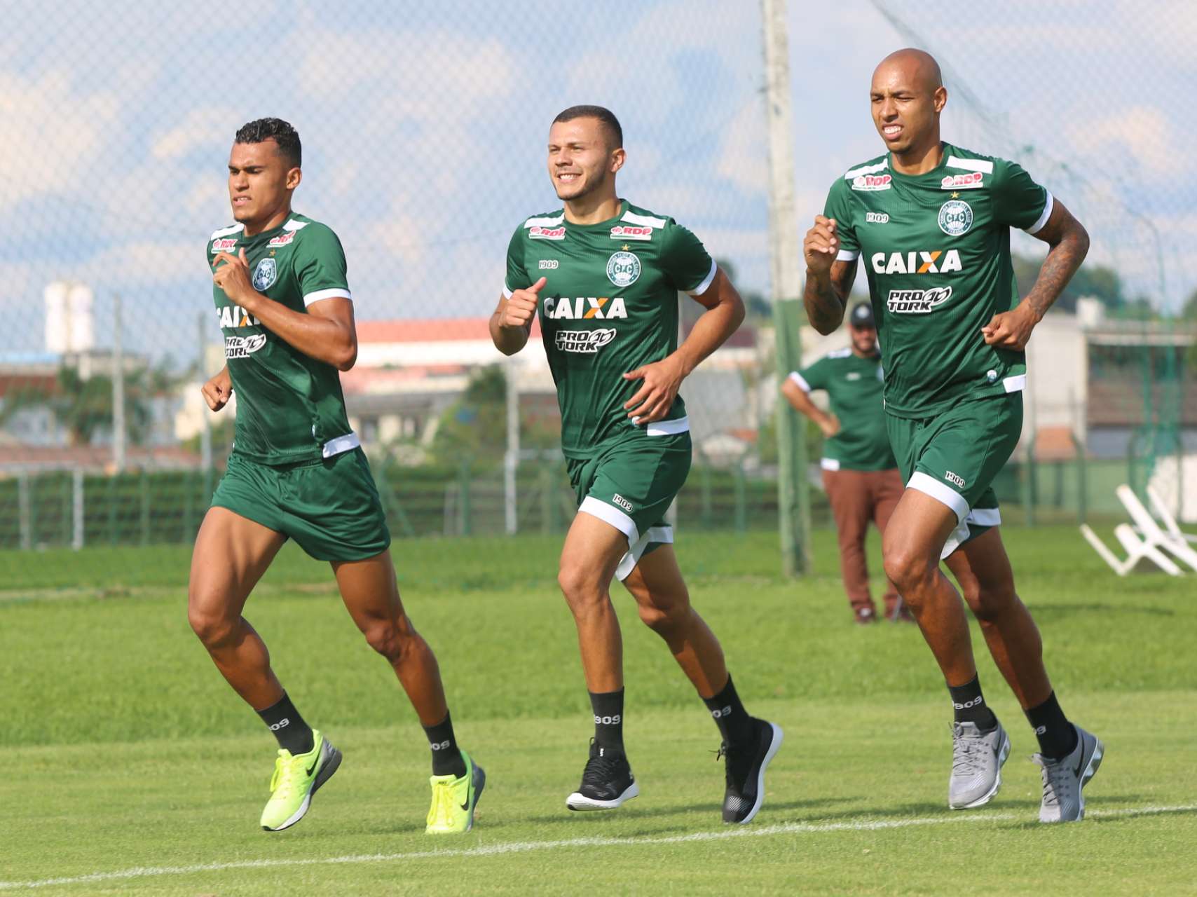 Imagens da reapresenta��o alviverde