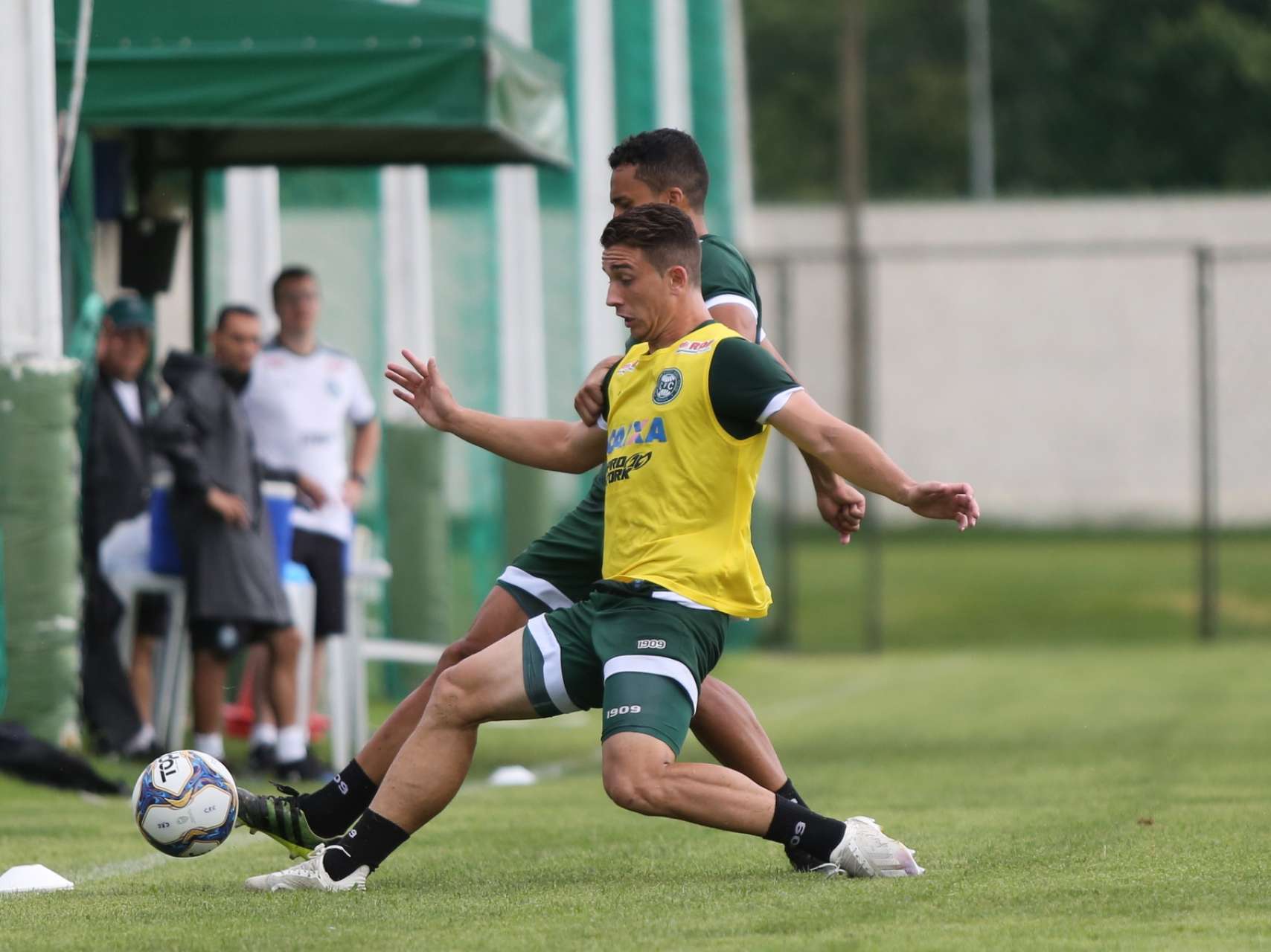 Coxa segue em pr�-temporada