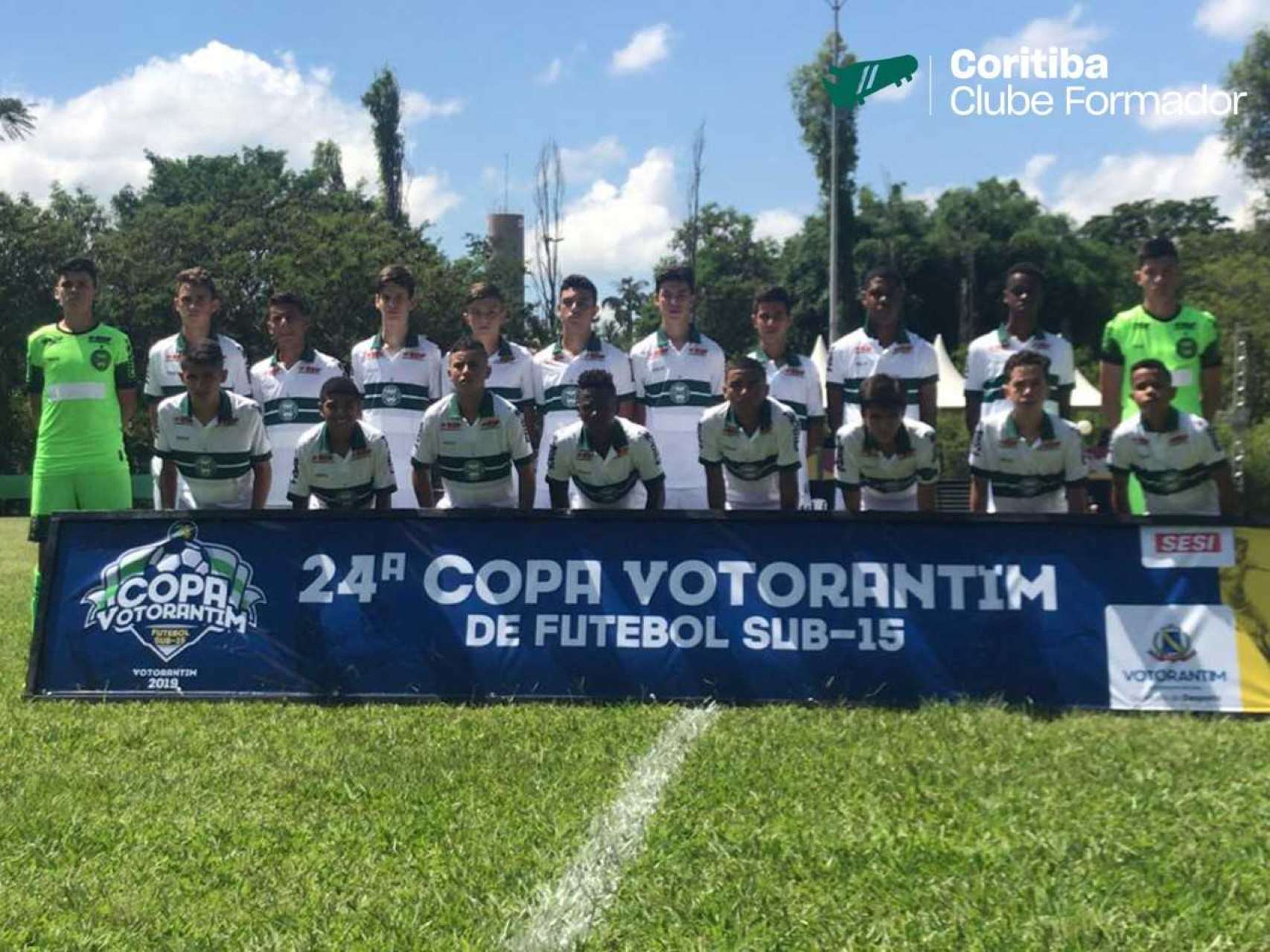 Rev�s na estreia da Copa Votorantim