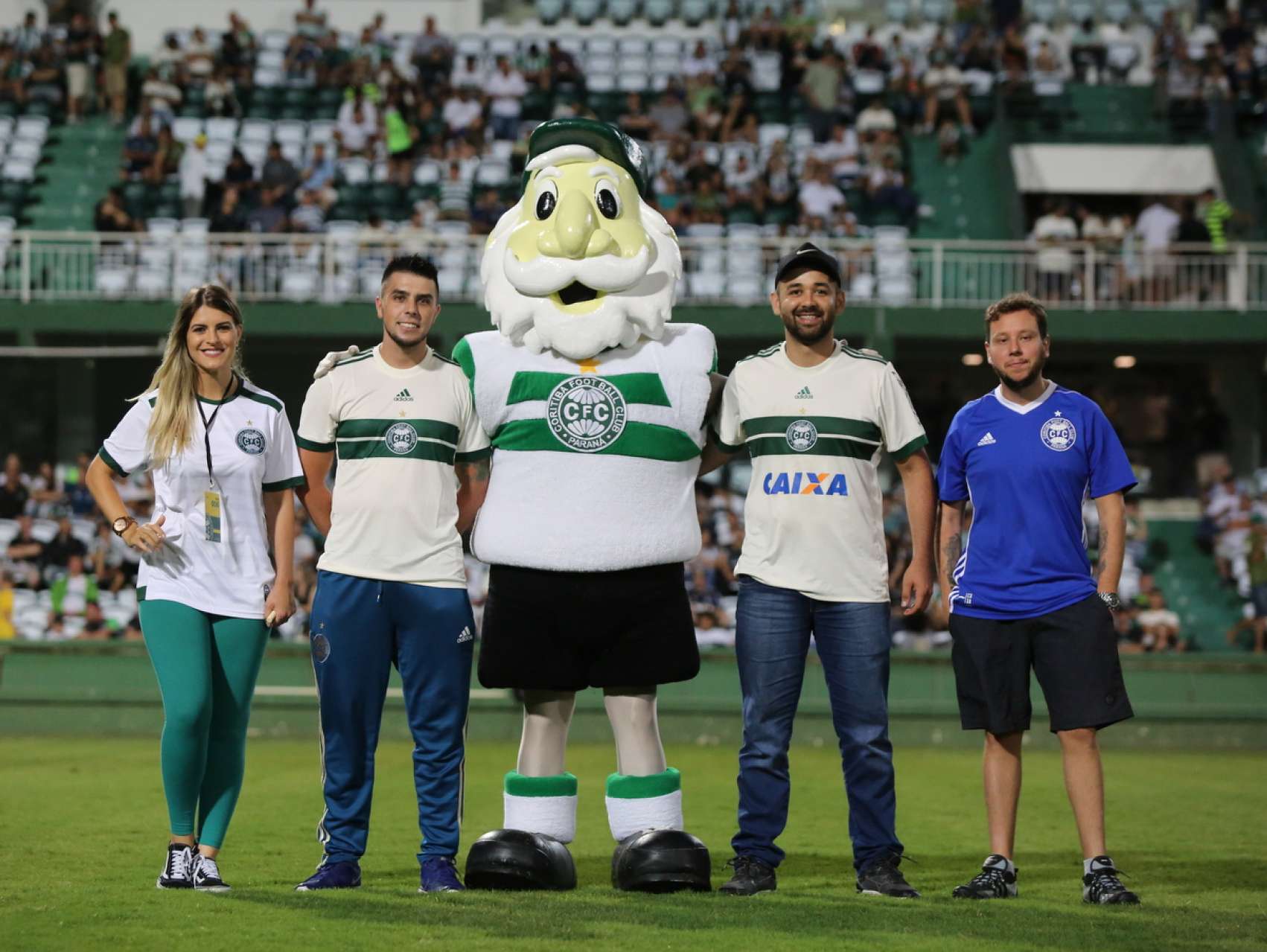 S�cios sorteados #CFCxTOL
