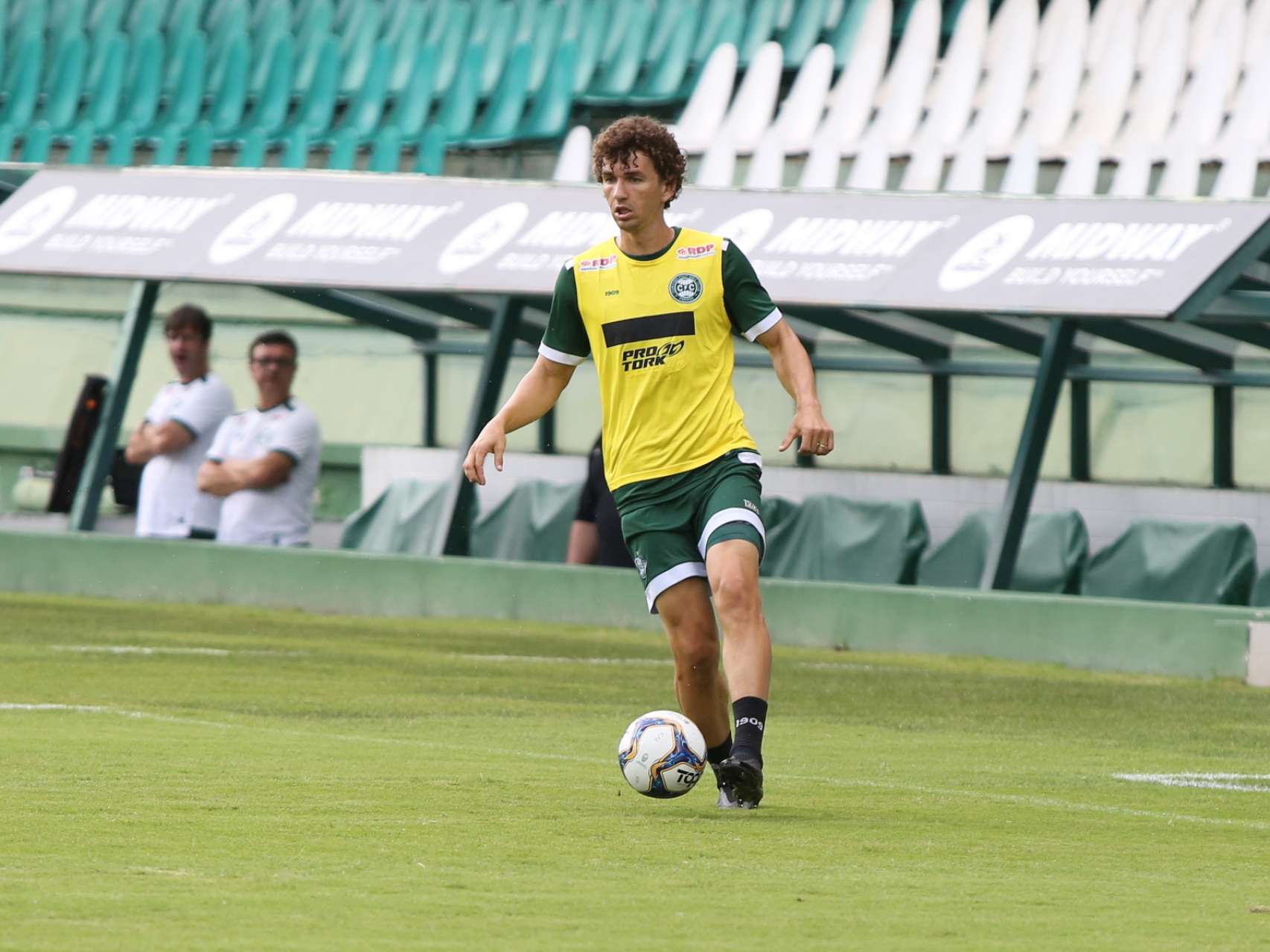 Coxa faz atividade no Couto