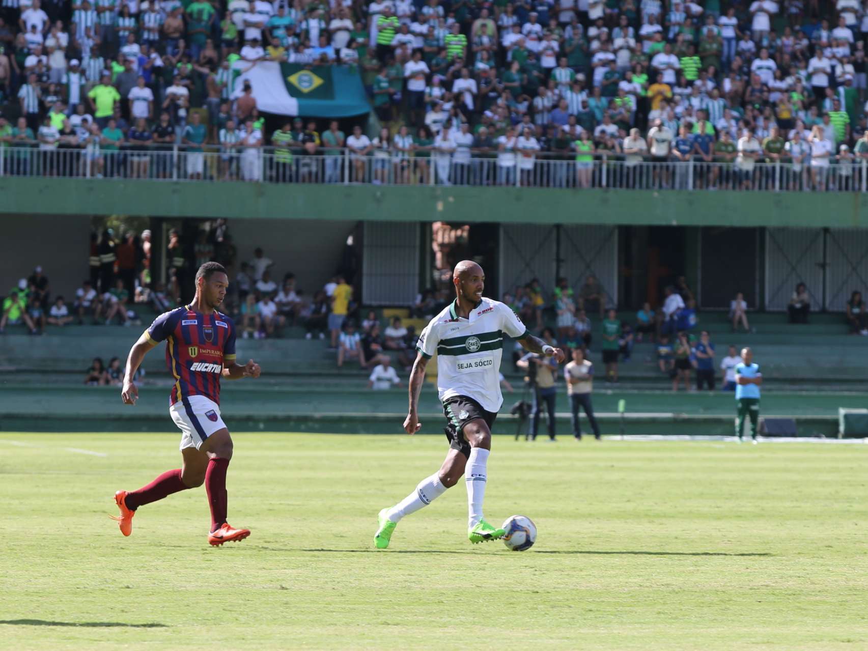 Empate entre Coxa e Toledo