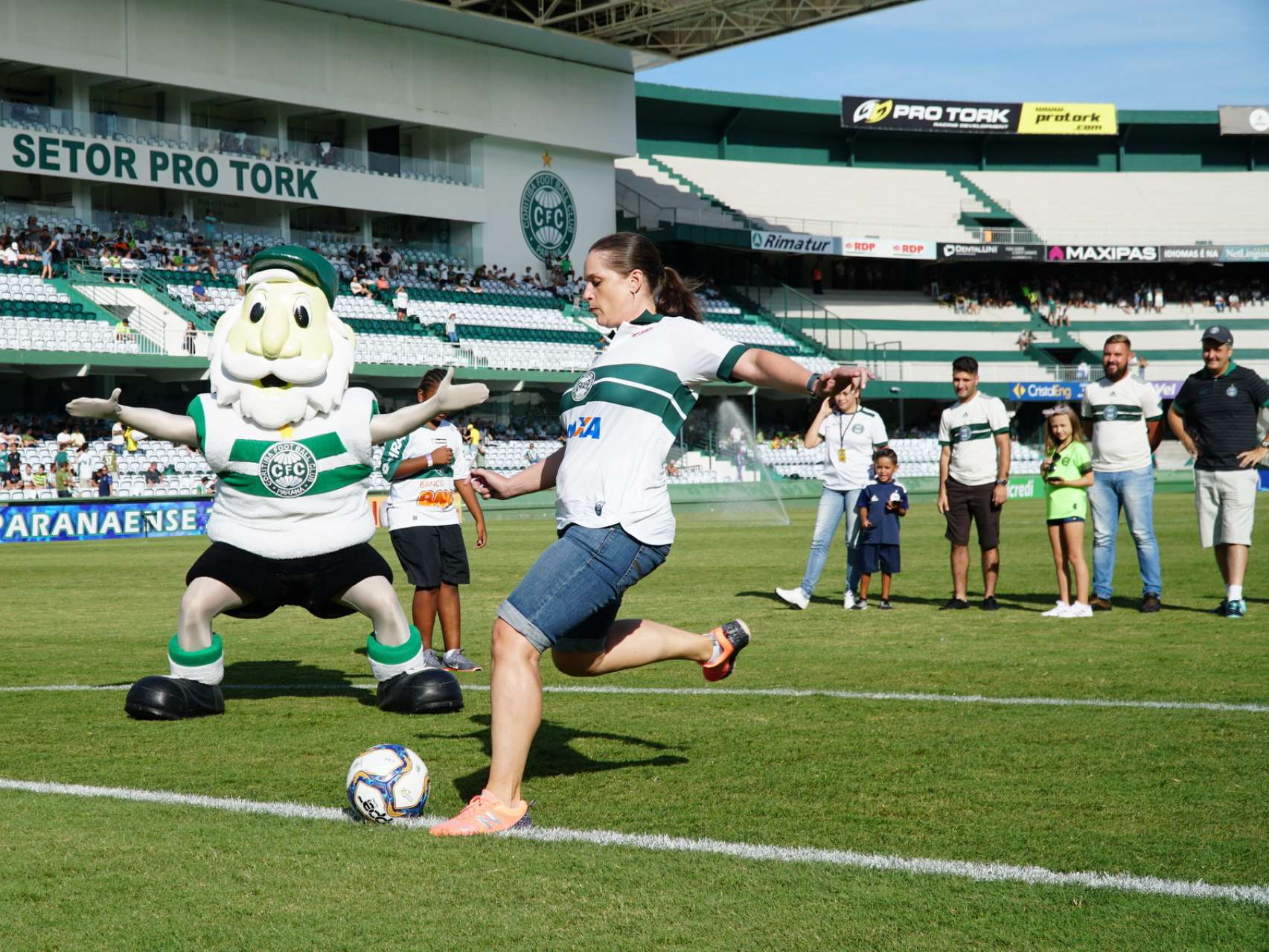 #CFCxLEC - A��es para s�cios 