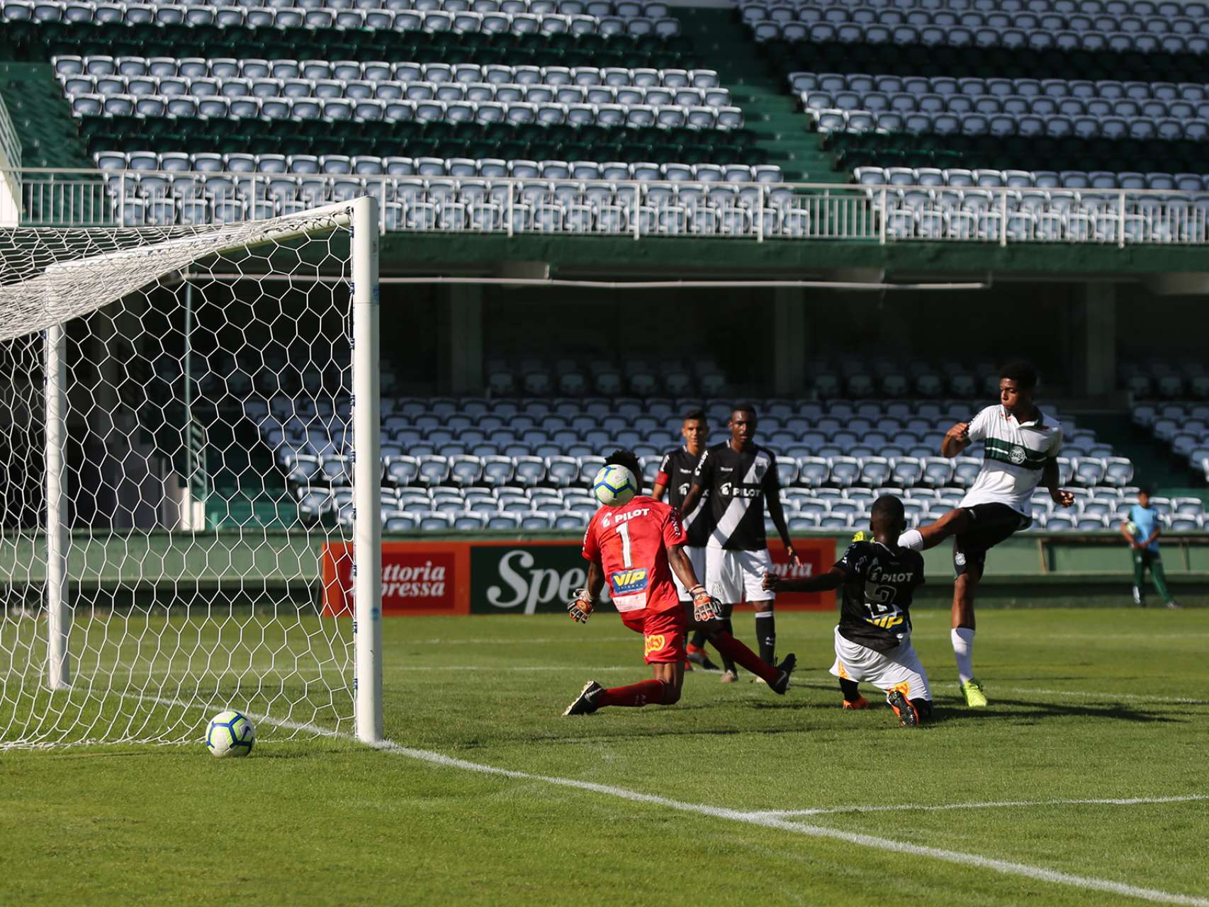 #CFCxPON - C�mera Coxa Sub-17