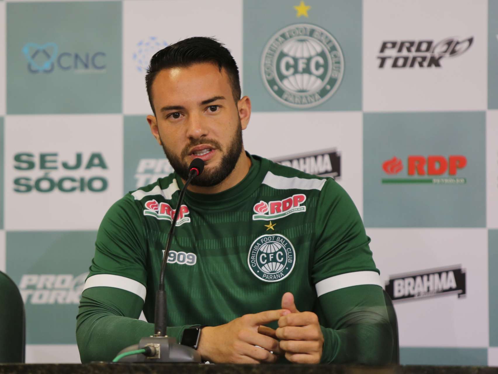 Foco no G-4