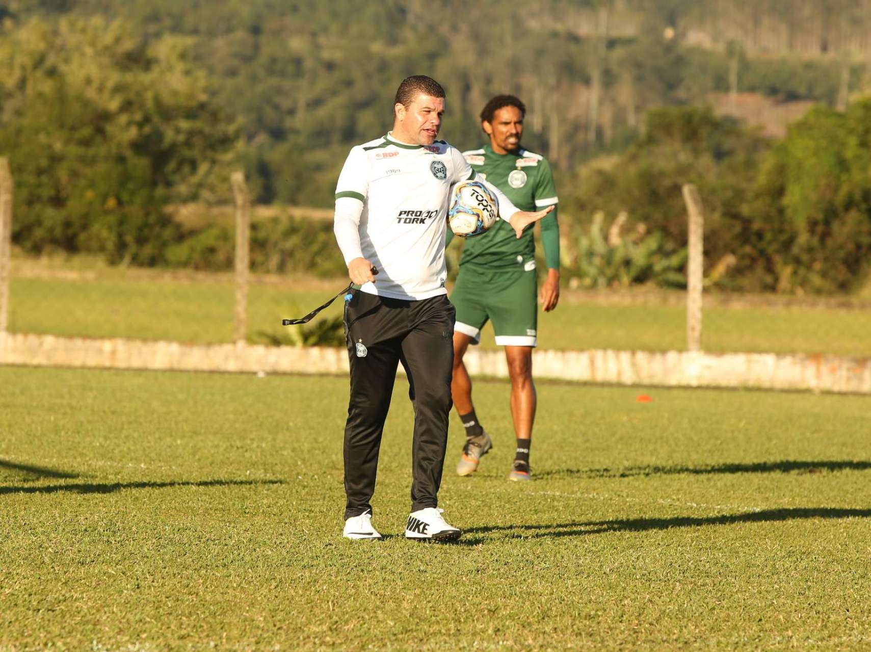 Recome�o: Coritiba volta a campo nesta ter�a-feira