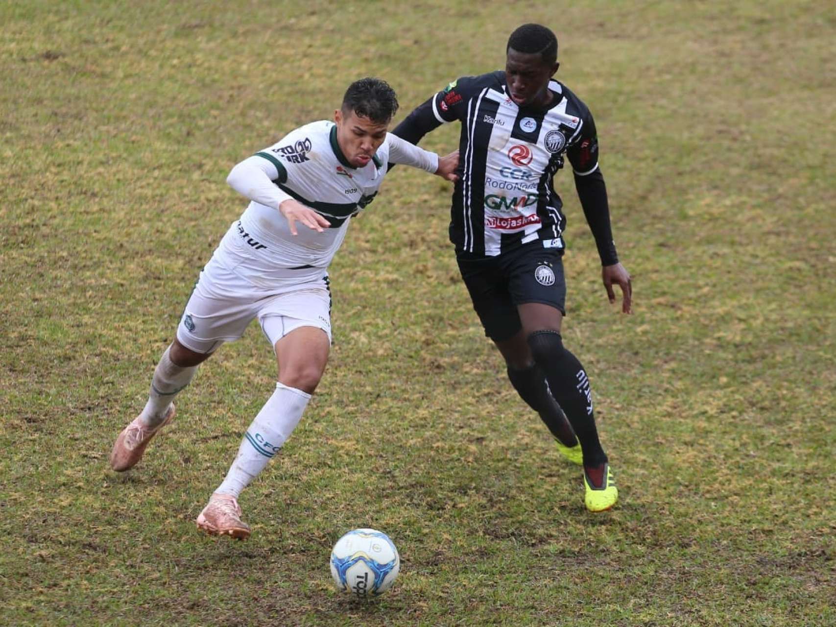 Coritiba vence Oper�rio no Paranaense Sub-19