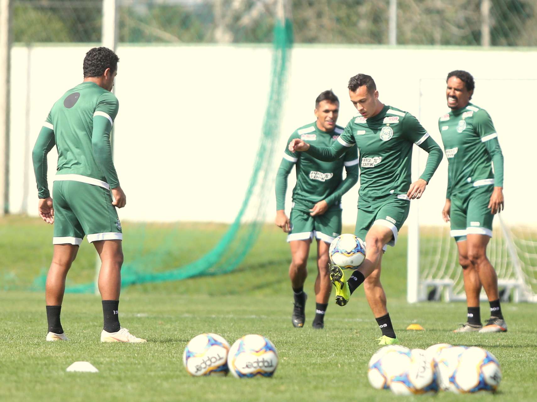 Coxa finaliza prepara��o