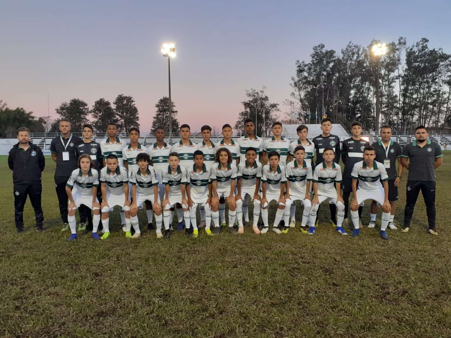 Coxa vence o Juventude no EFIPAN