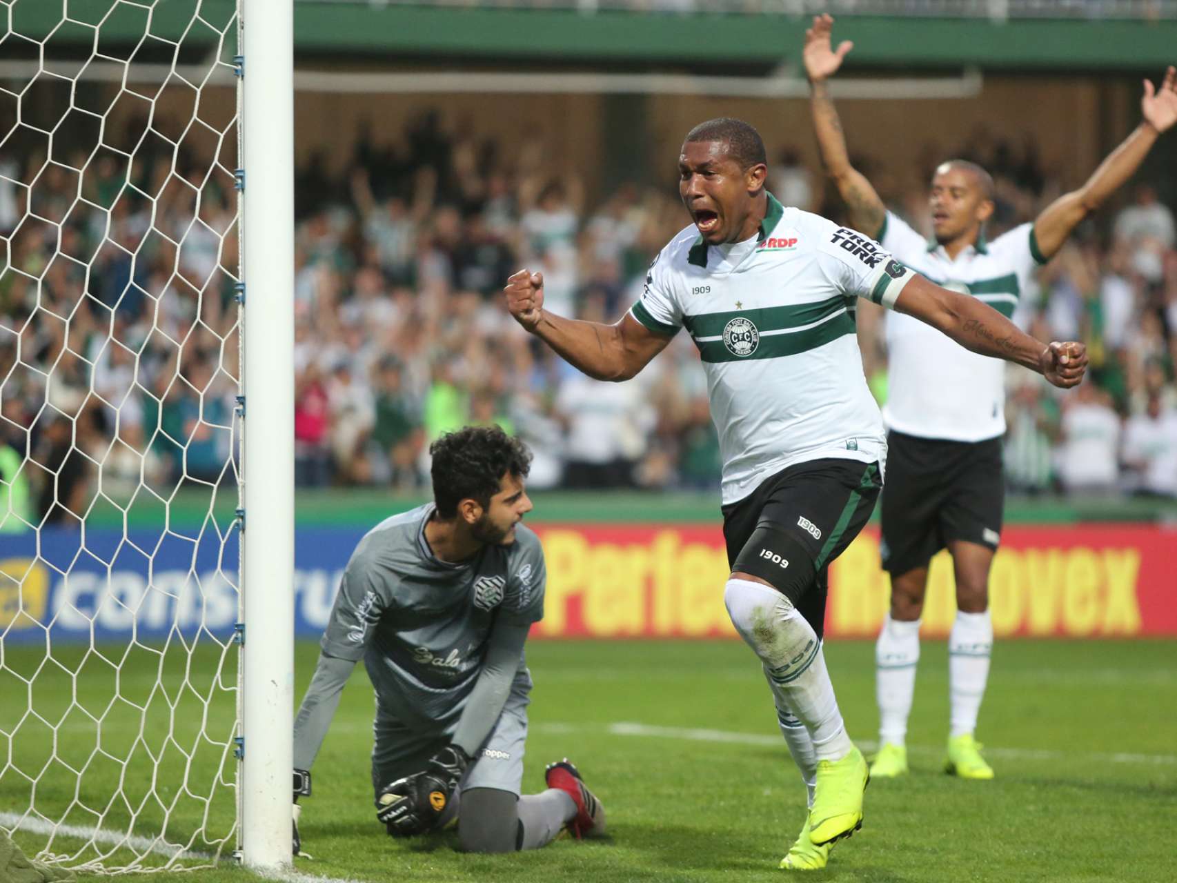 C�mera Coxa #CFCxFFC