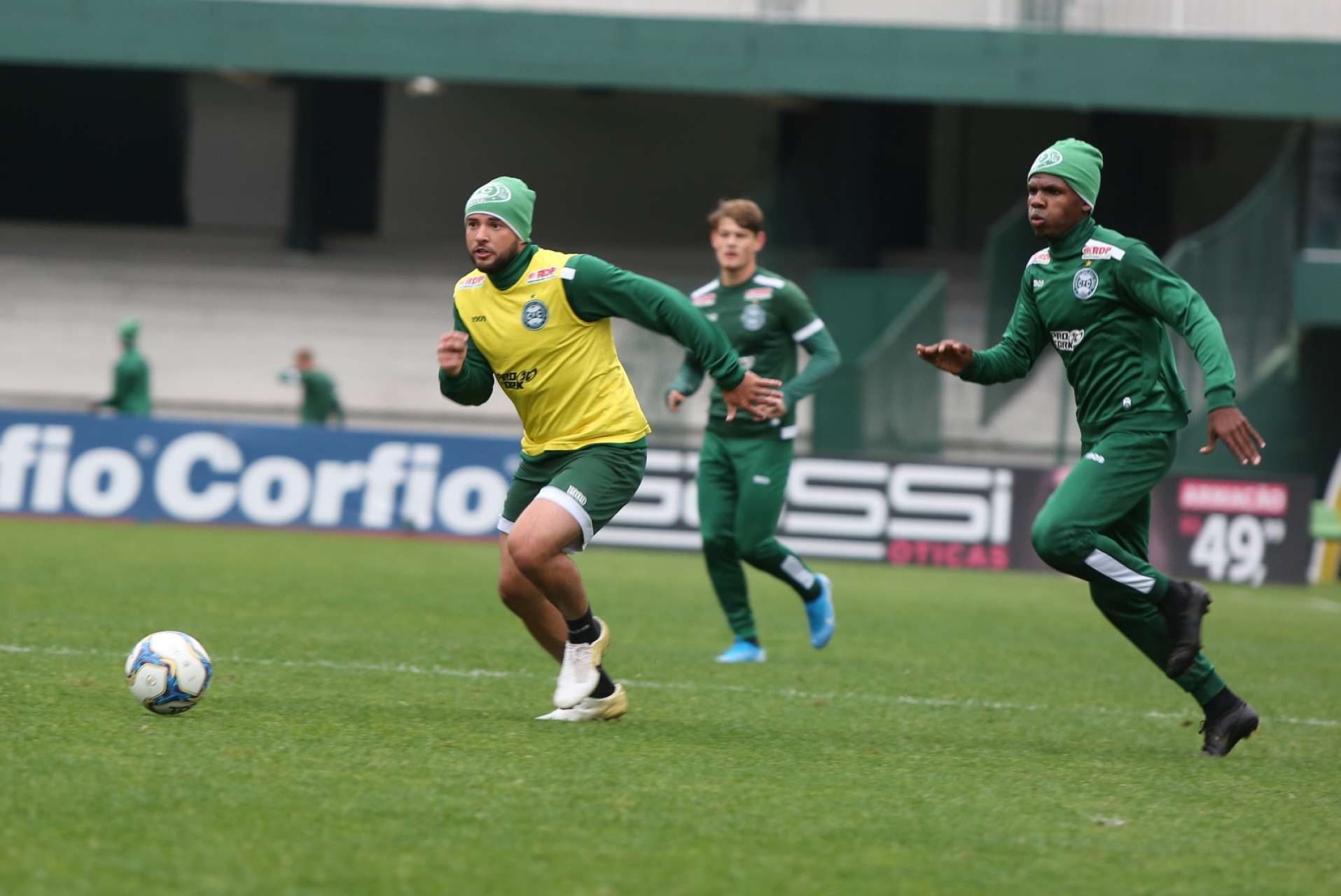 Imagens do treino no Couto