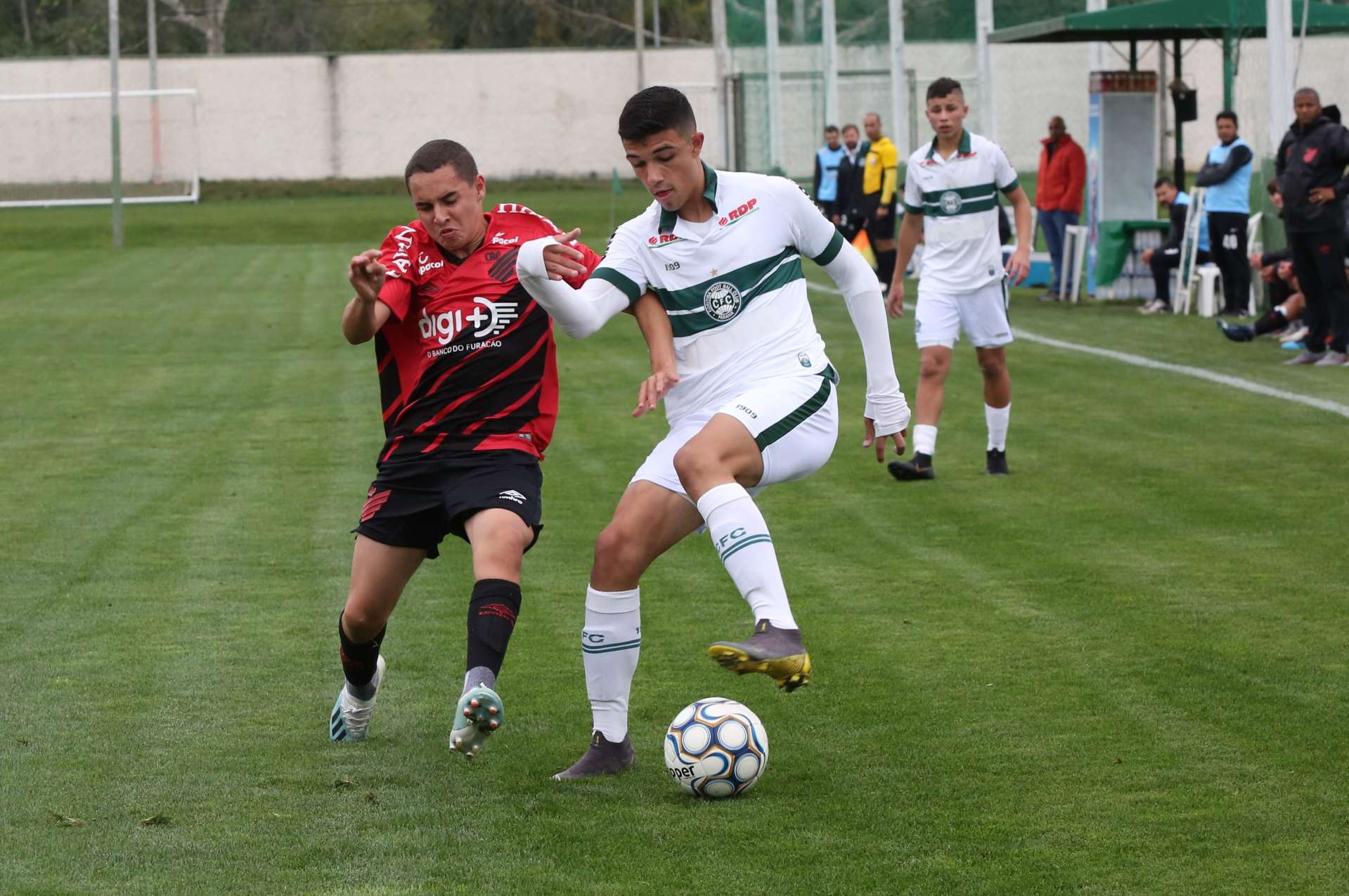 Vit�ria no Paranaense Sub-15 