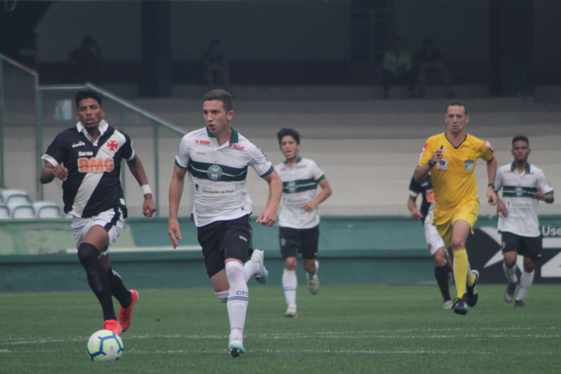 Rev�s no Brasileiro Sub-20 