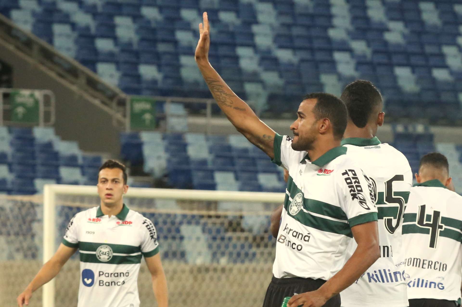 Primeiro gol de Serginho