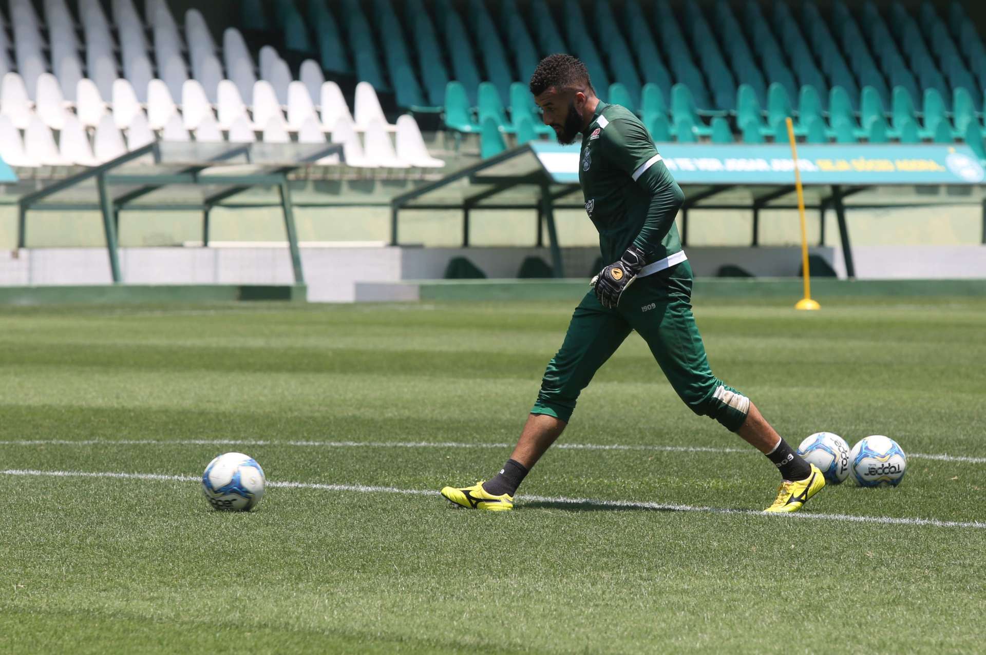 No Couto, Coxa se preparara, de olho no Sport