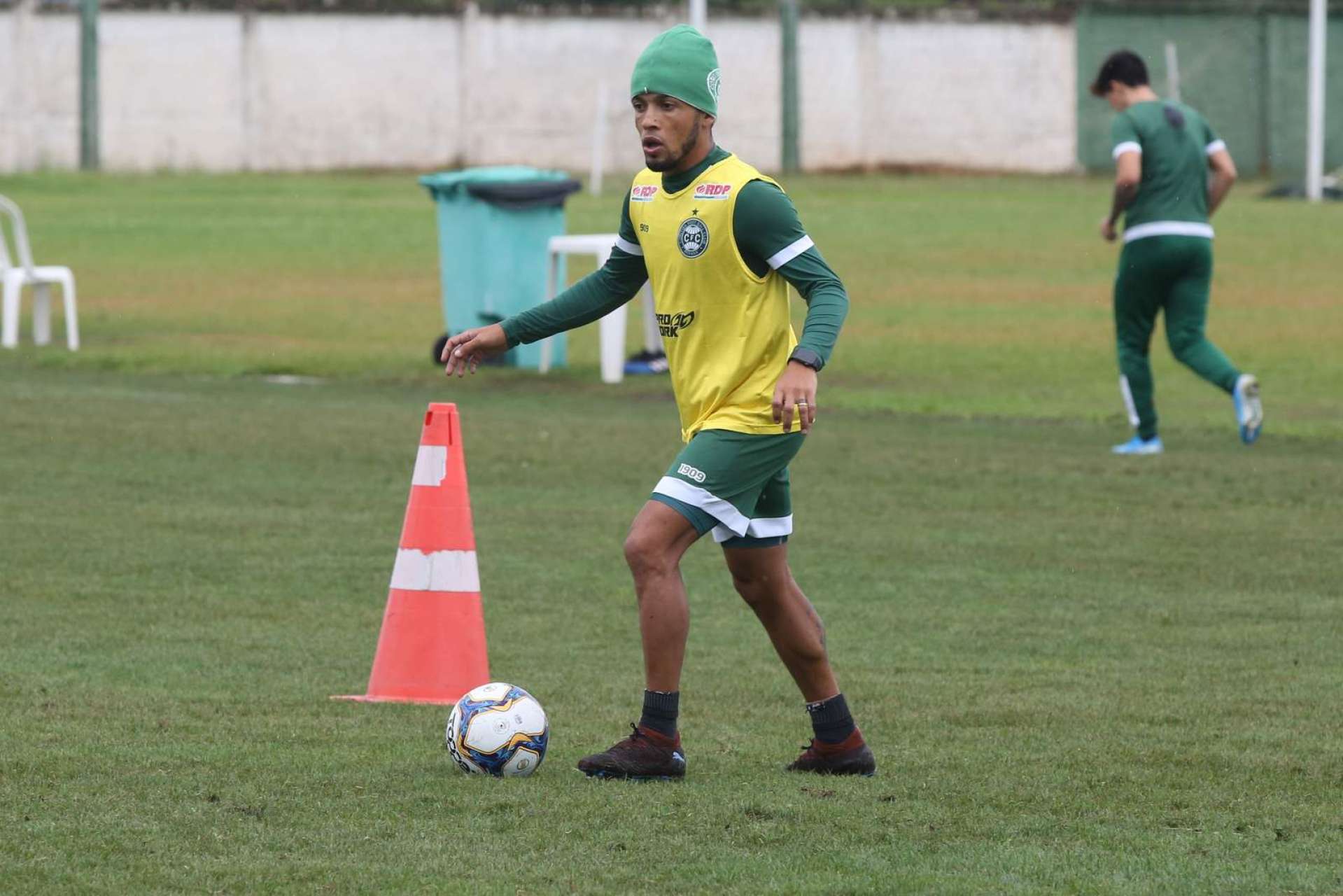 O primeiro treino em campo