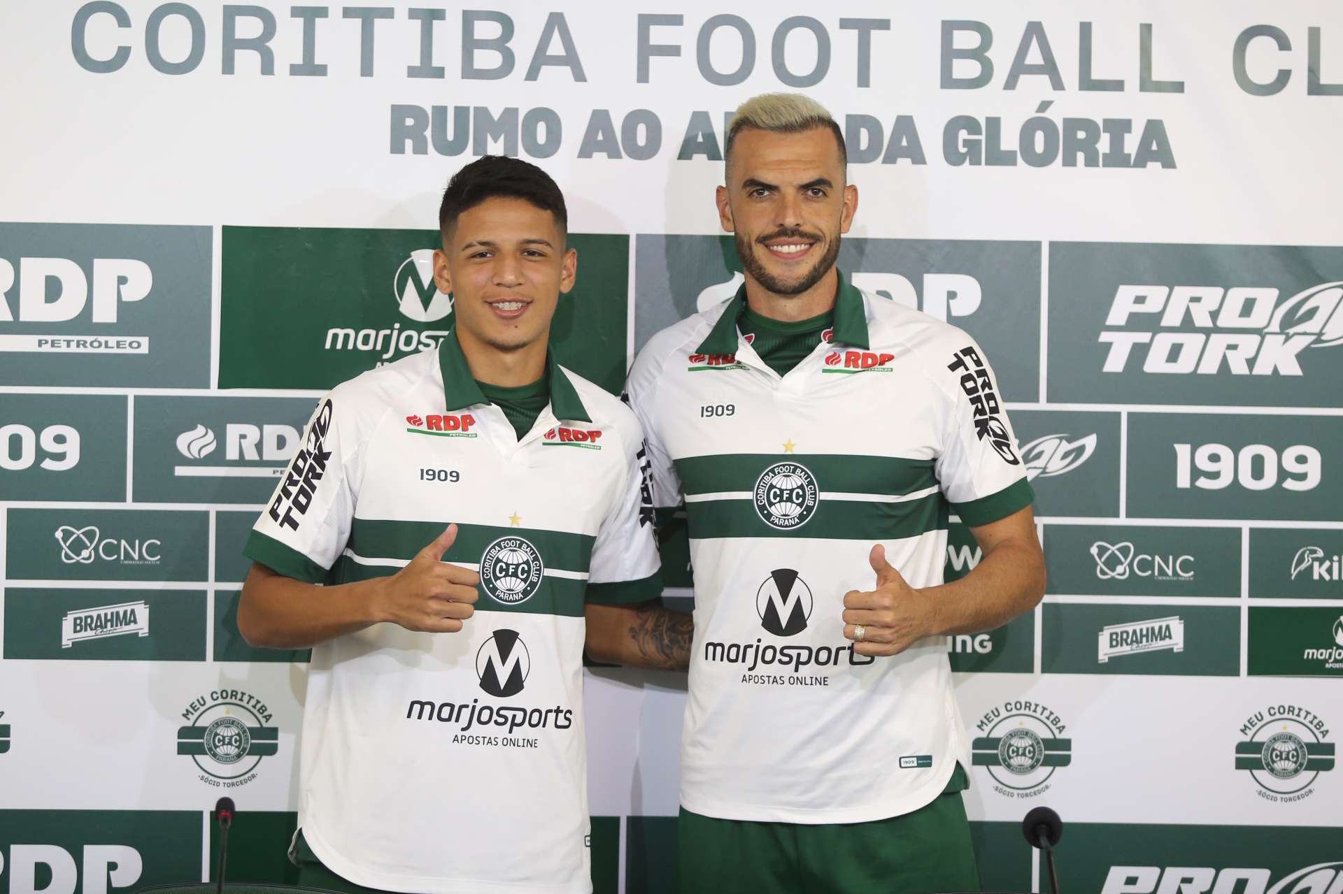 Apresenta��es