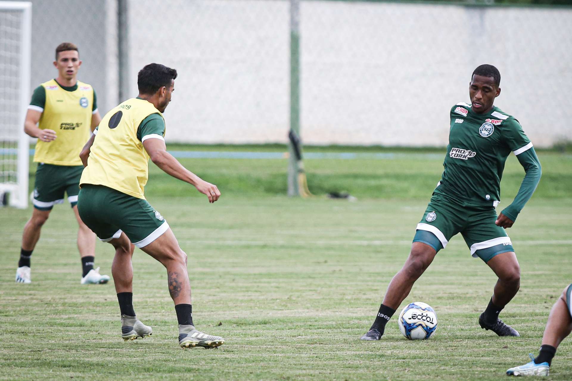 Barroca testa op��es