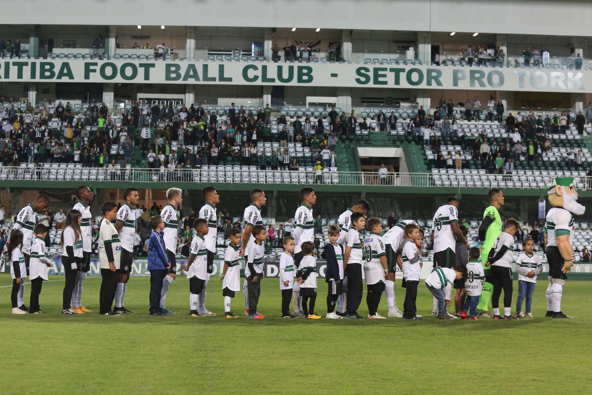 Mascotinhos #CFCxRIO