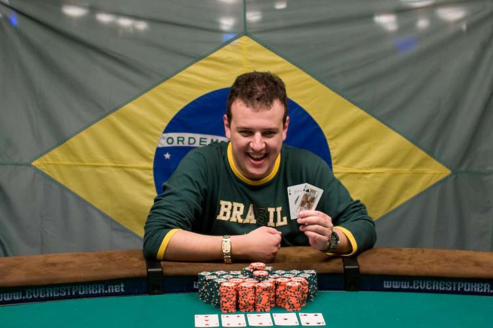 Coxa-branca campe�o mundial de p�quer