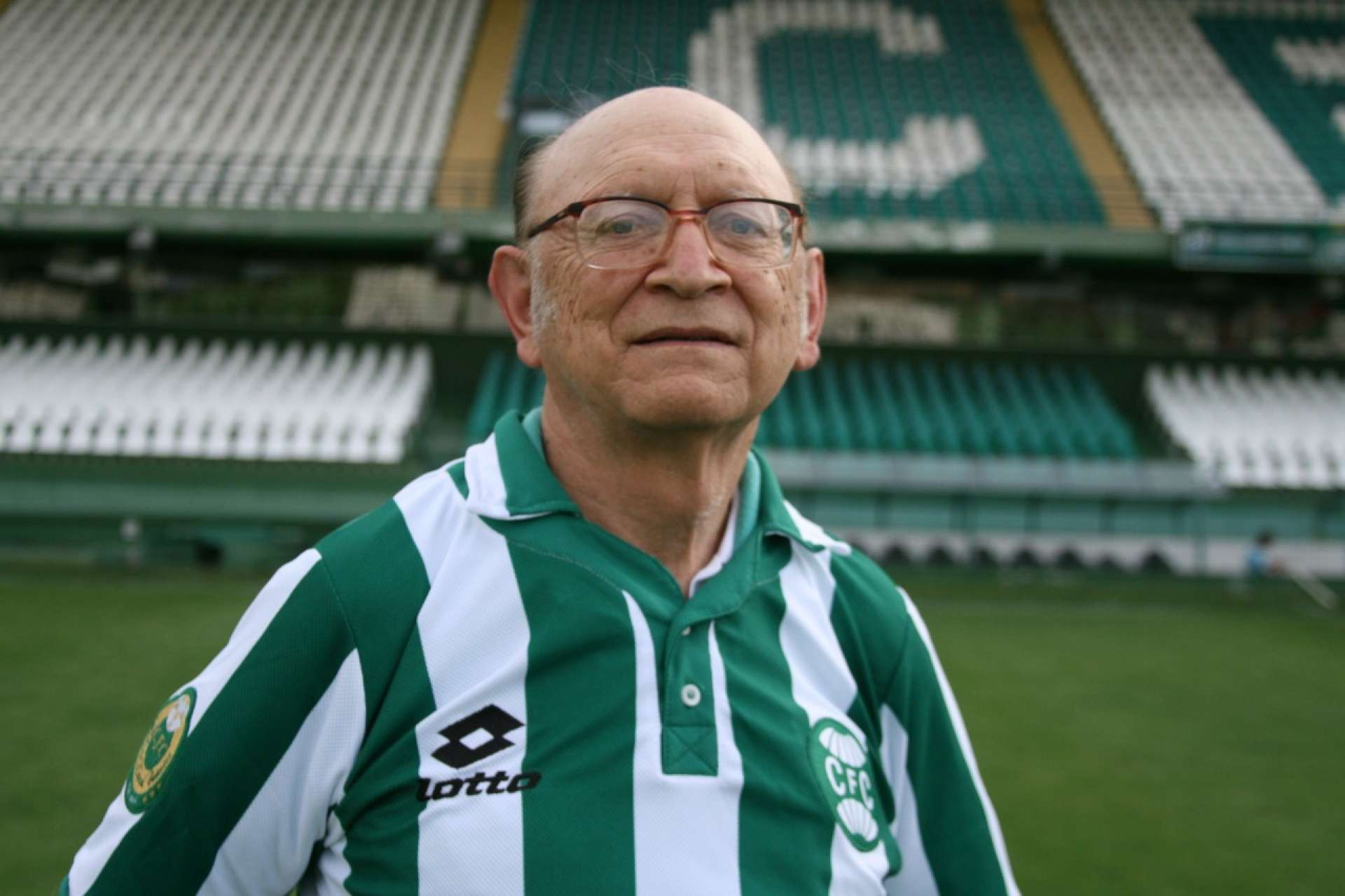 Futebol paranaense se despede de Levi Mulford