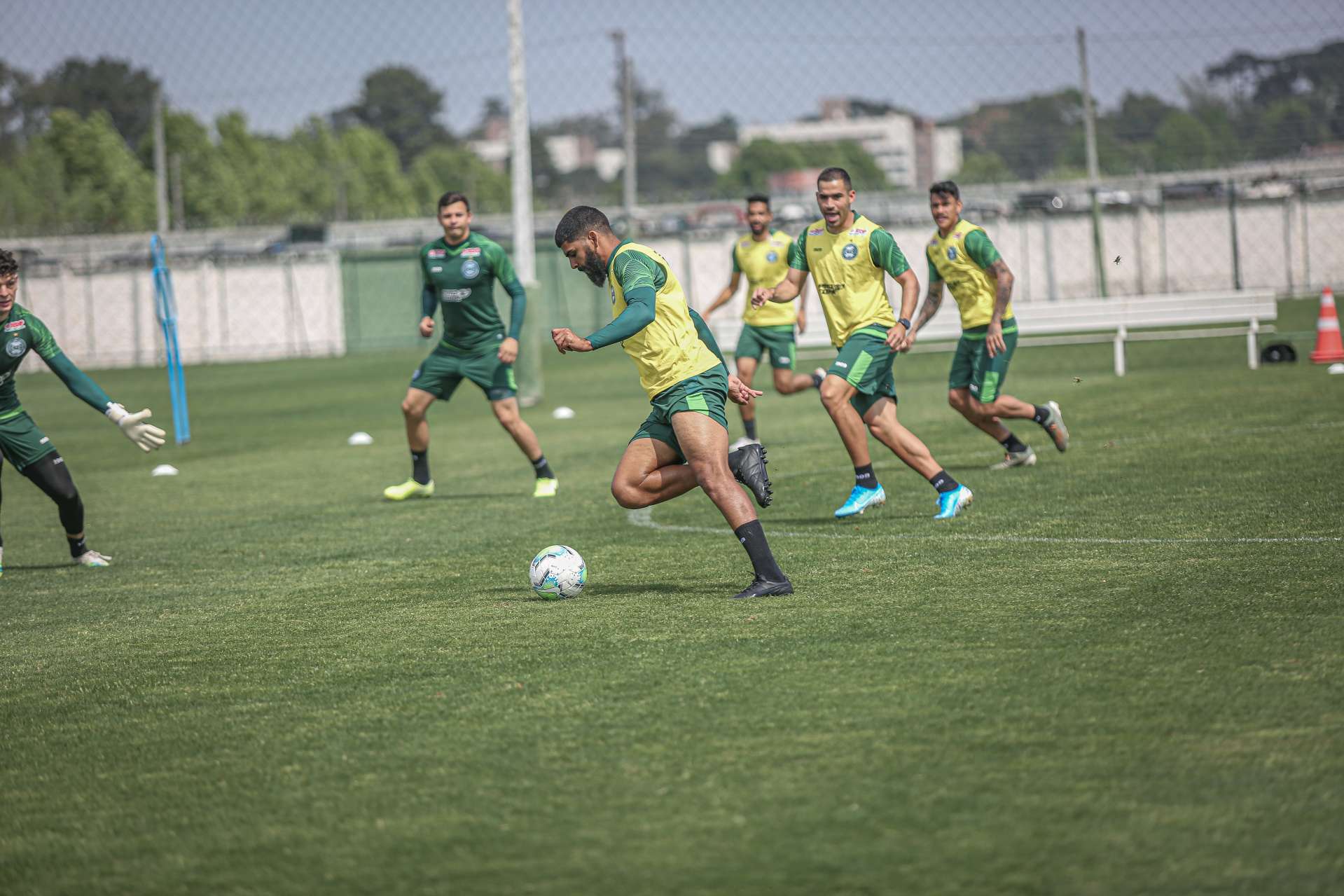 Coxa finaliza prepara��o para pegar o Flu